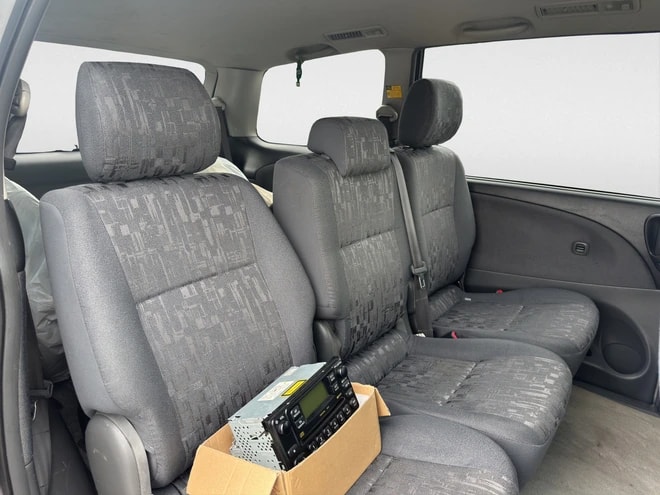 TOYOTA Previa 2.0 D4D Linea Sol-image-12