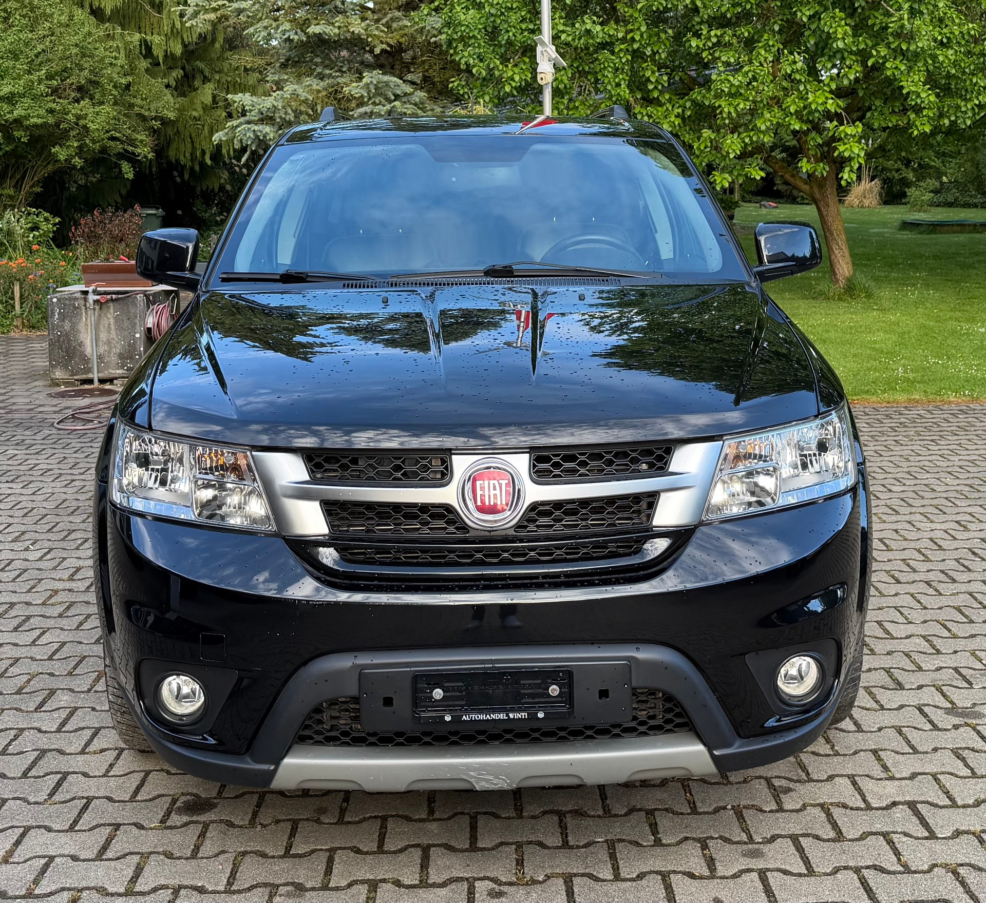 FIAT Freemont 2.0 MJ Lounge AWD Automat-image-1