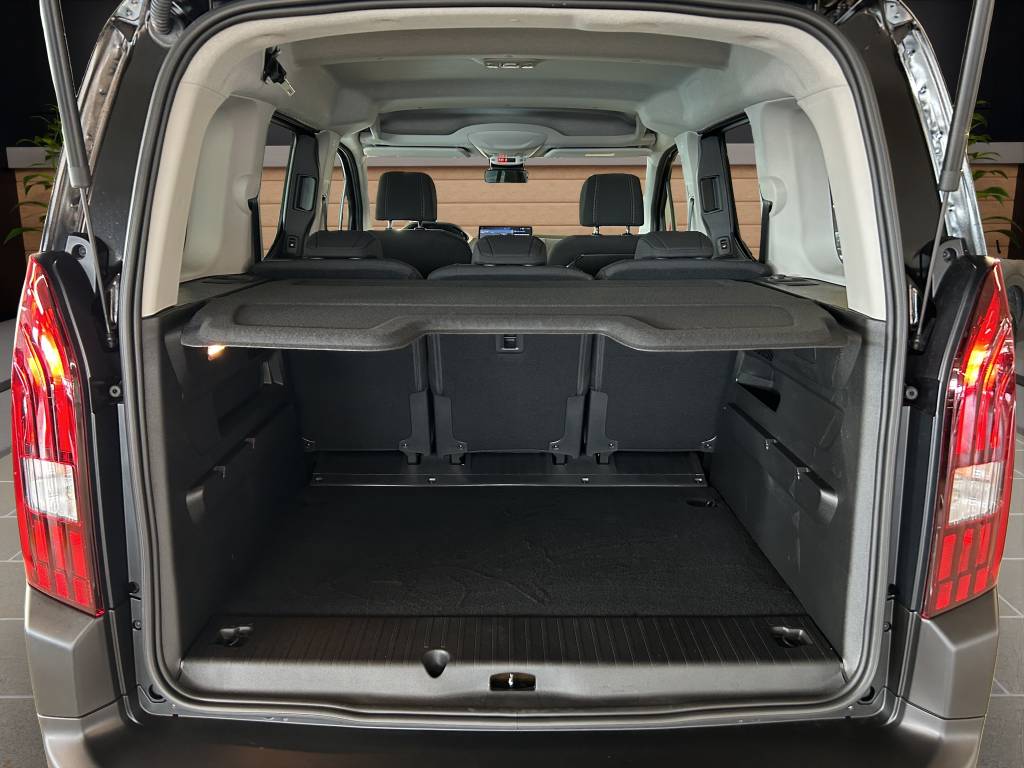 PEUGEOT Rifter 1.5 BlueHDi GT EAT8-image-11