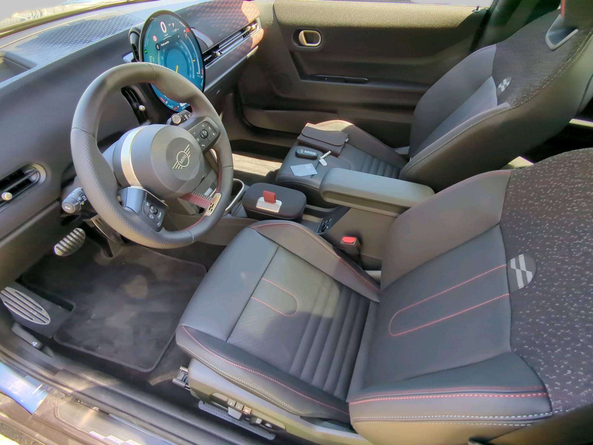 MINI John Cooper Works-image-27