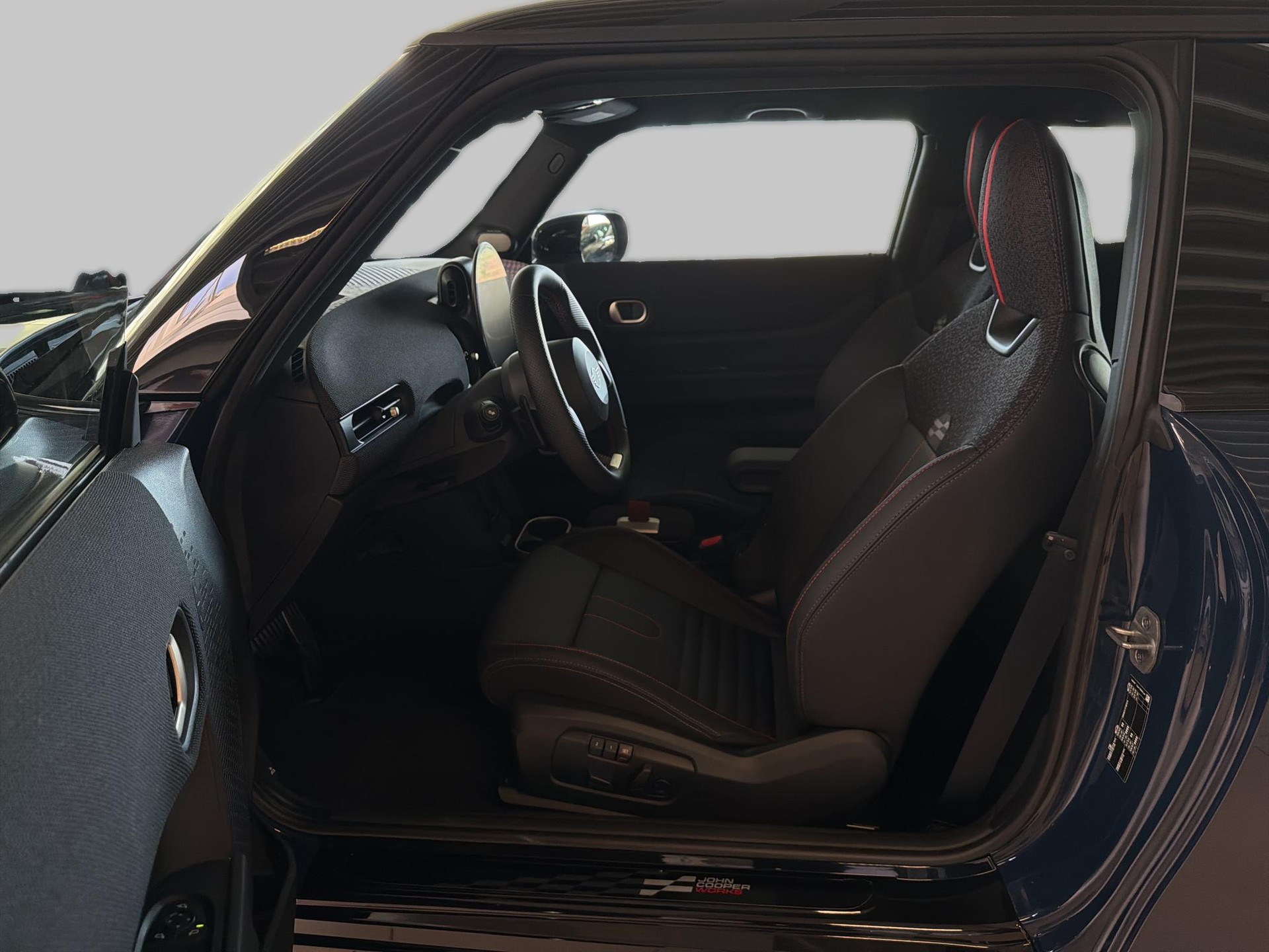 MINI John Cooper Works-image-28
