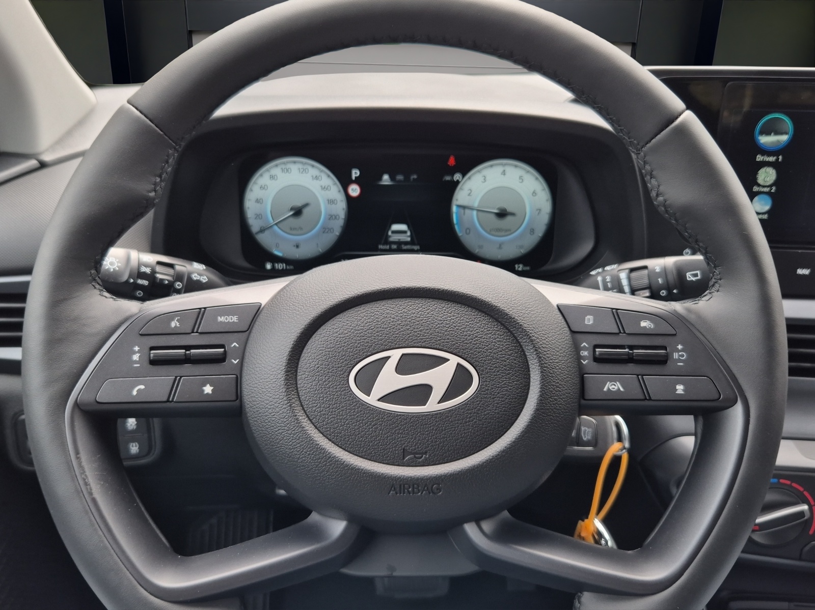 HYUNDAI i20 1.0 T-GDi Amplia DCT-image-6