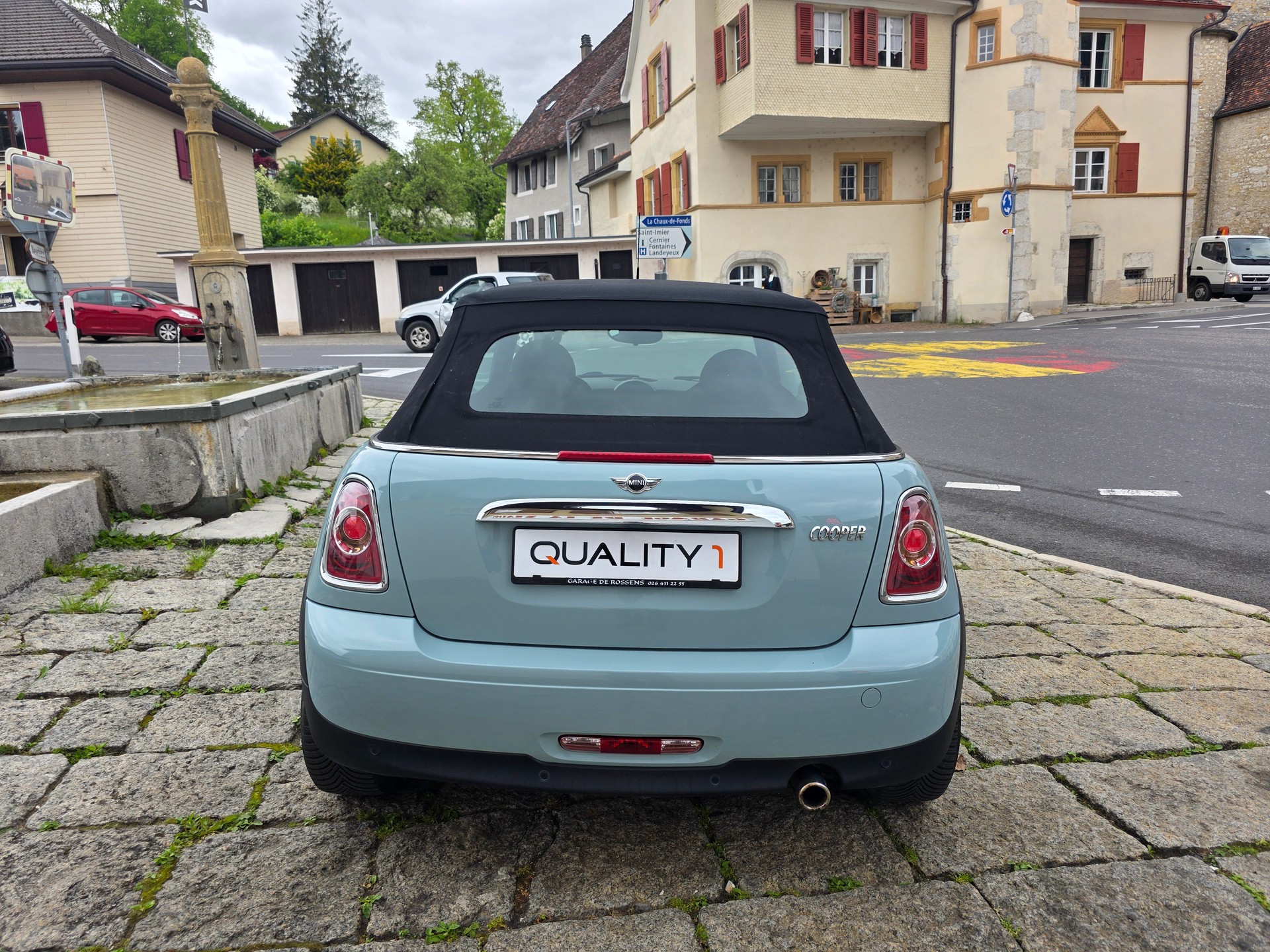 MINI Cooper Cabriolet-image-4