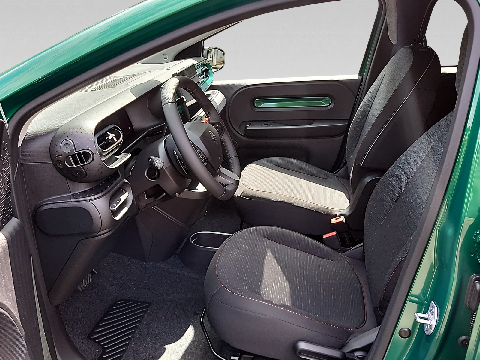 RENAULT Twingo E-Tech Urban Range techno-image-4