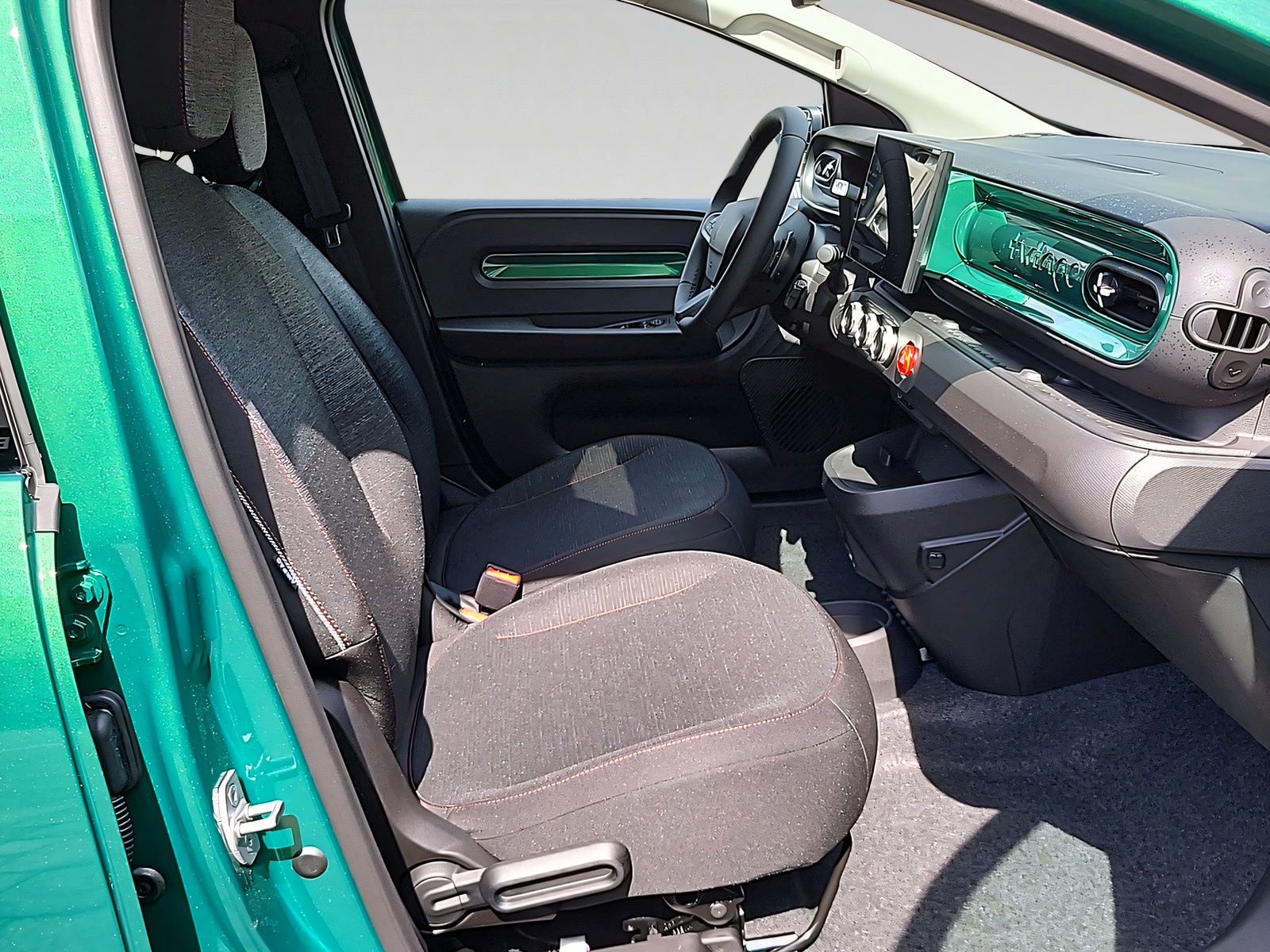 RENAULT Twingo E-Tech Urban Range techno-image-6