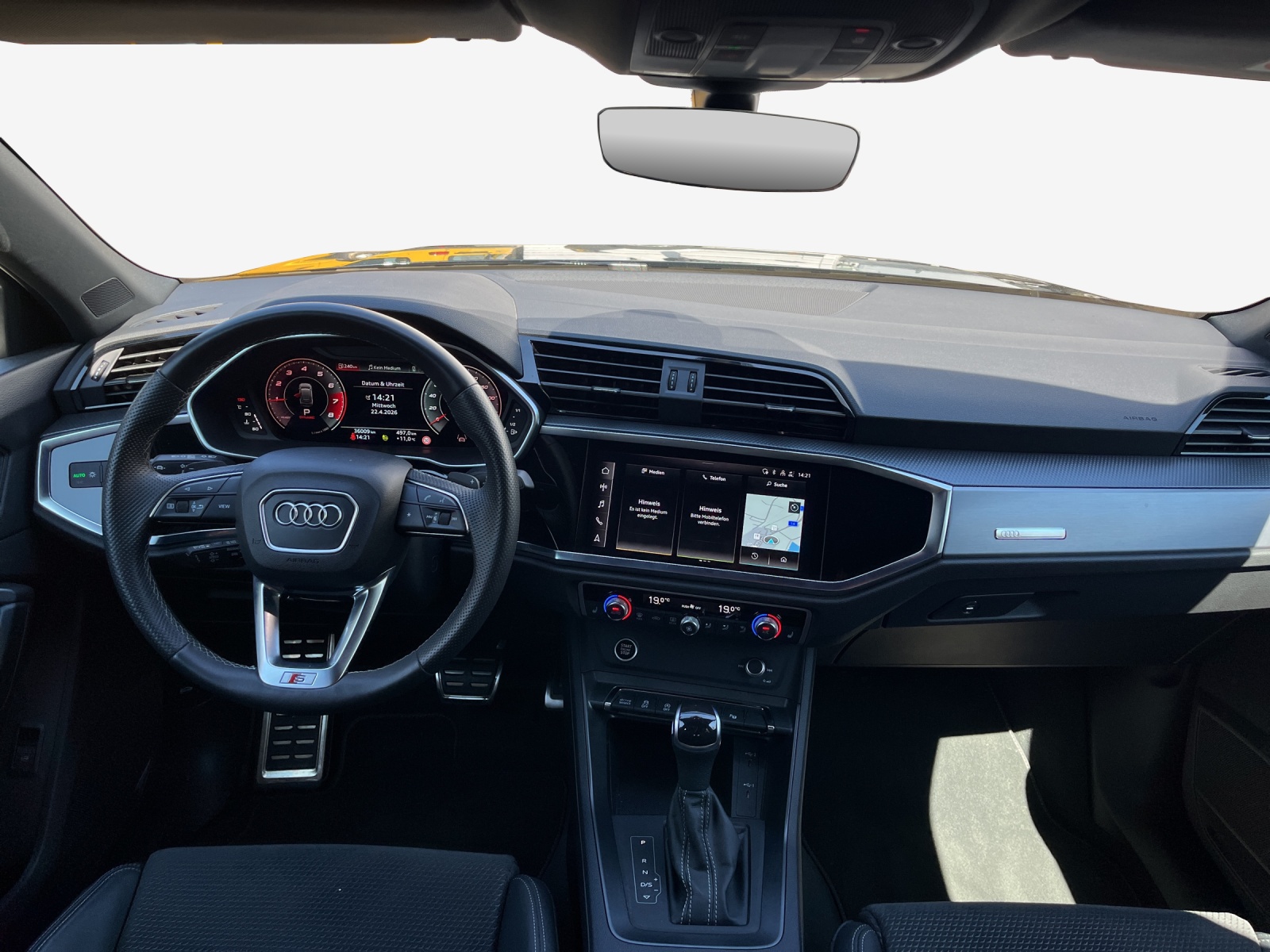 AUDI Q3 Sportback 35 TFSI S line Attraction S-tronic-image-8