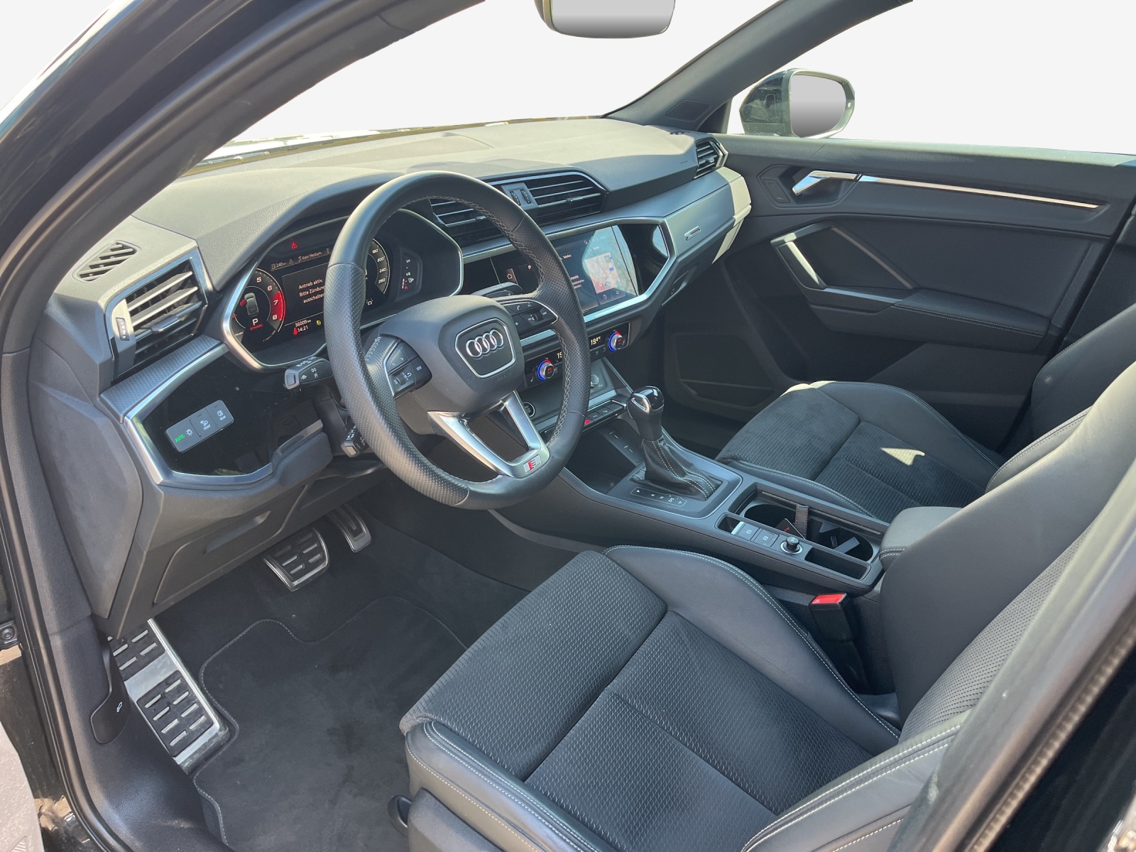 AUDI Q3 Sportback 35 TFSI S line Attraction S-tronic-image-7