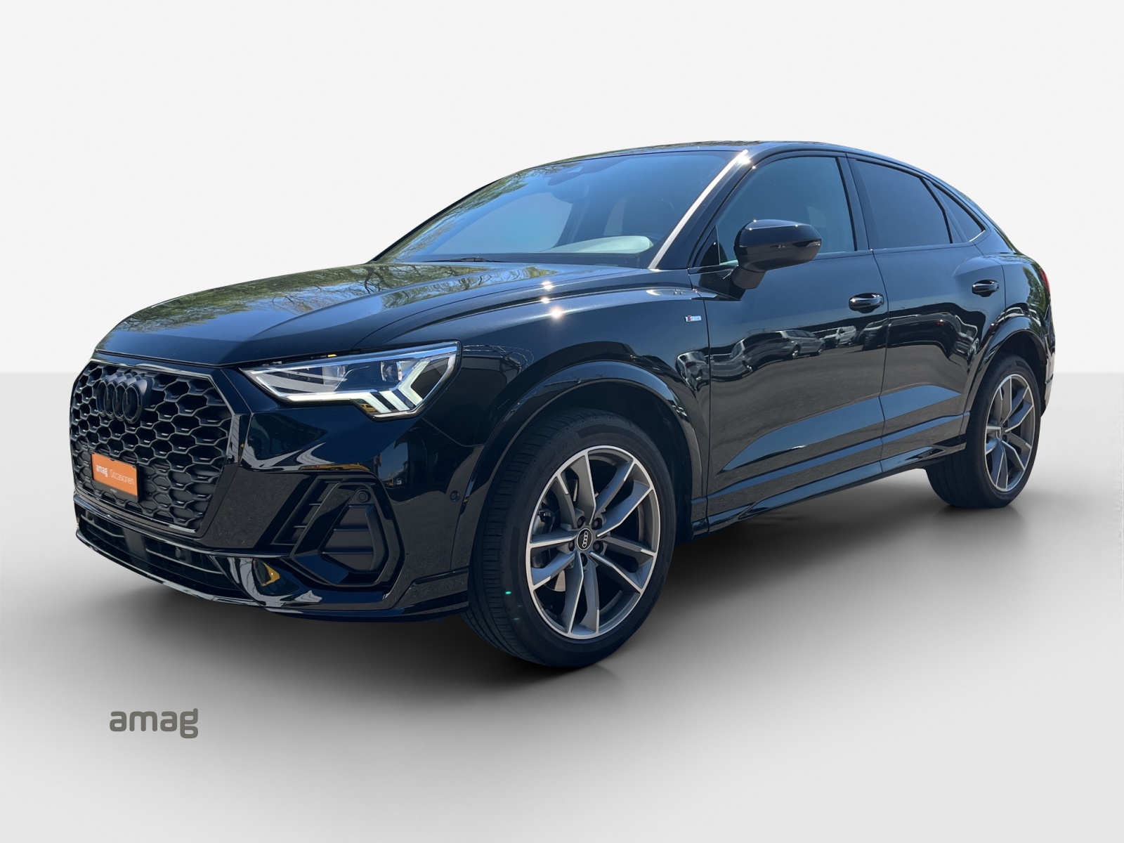 AUDI Q3 Sportback 35 TFSI S line Attraction S-tronic-image-0