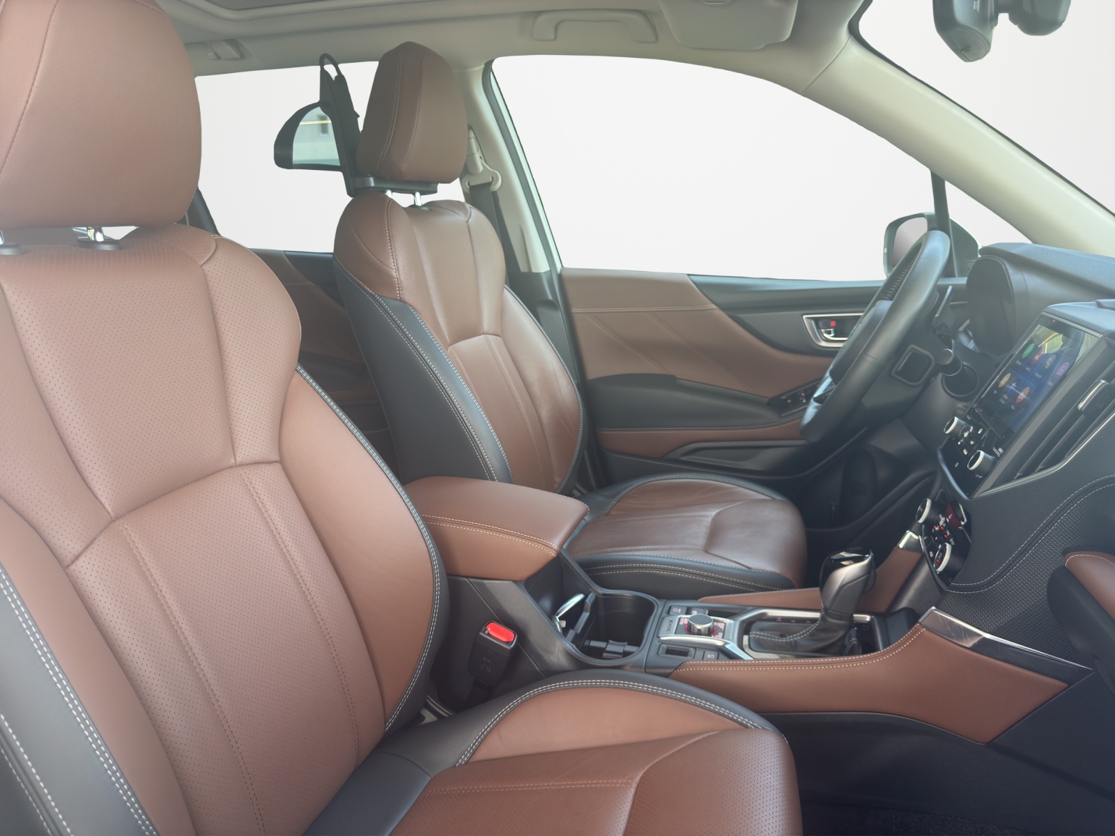 SUBARU Forester Station 2.0i e-Boxer Luxury-image-12