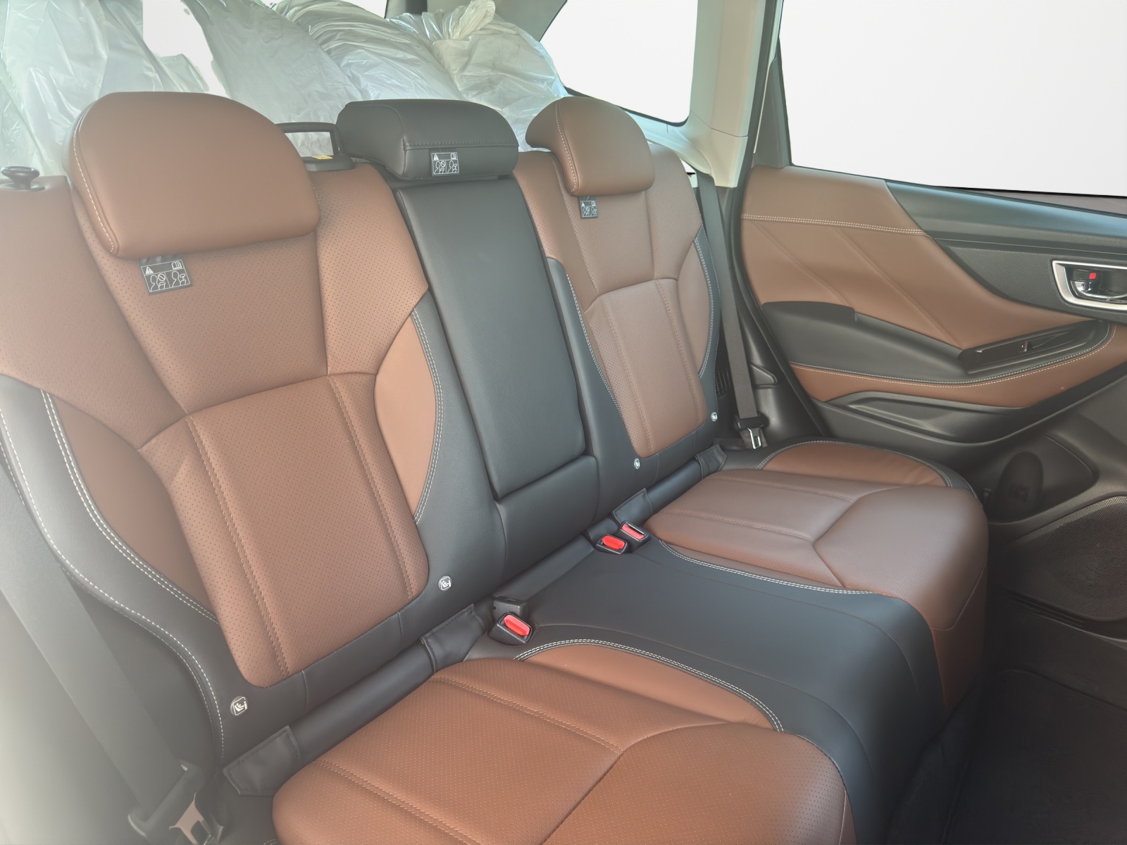 SUBARU Forester Station 2.0i e-Boxer Luxury-image-13