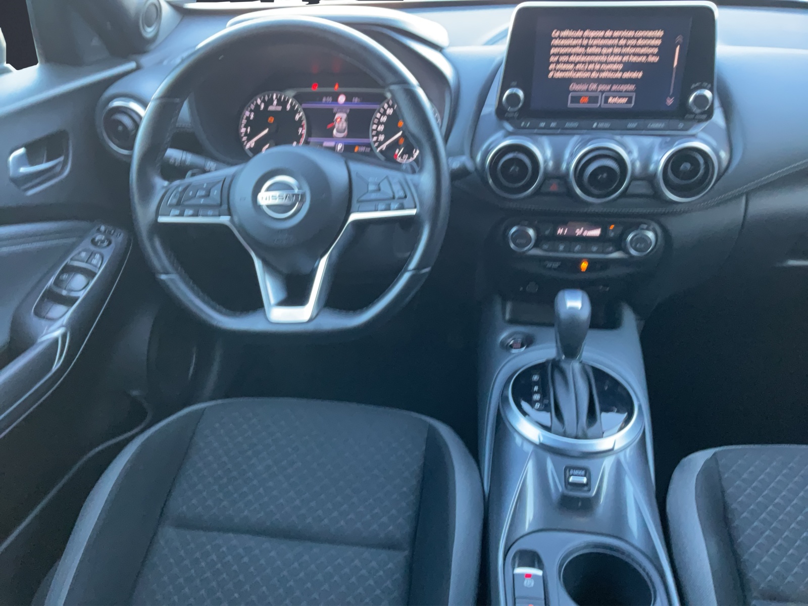 NISSAN Juke 1.0 DIG-T N-Con. DCT-image-9
