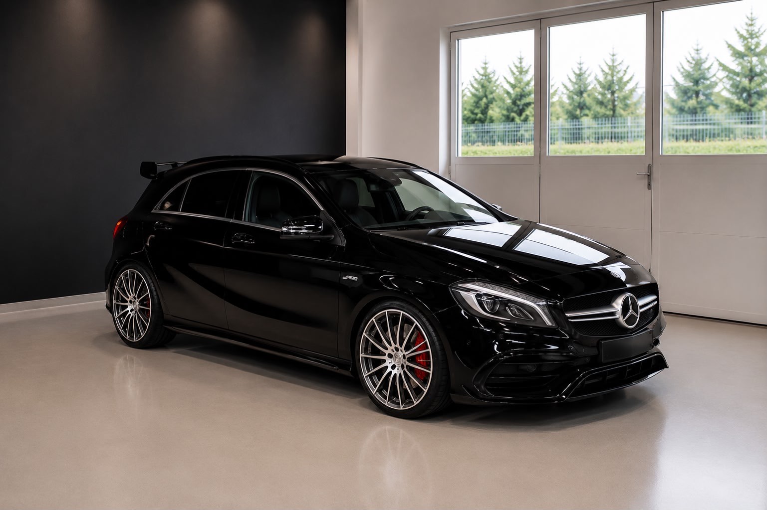 MERCEDES-BENZ A45 AMG 4Matic Speedshift 7G-DCT | Panorama | CH Fahrzeug