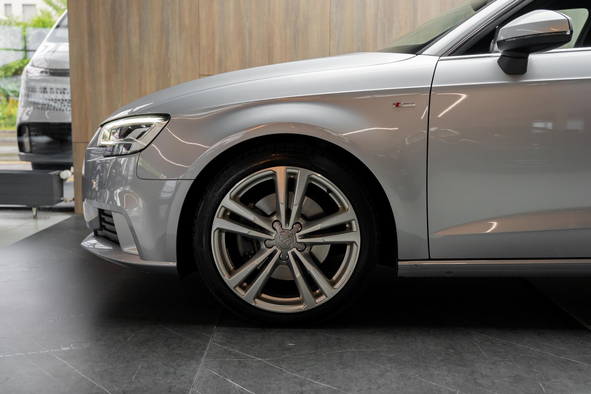 AUDI A3 Sportback 40 TFSI Sport S-tronic-image-26
