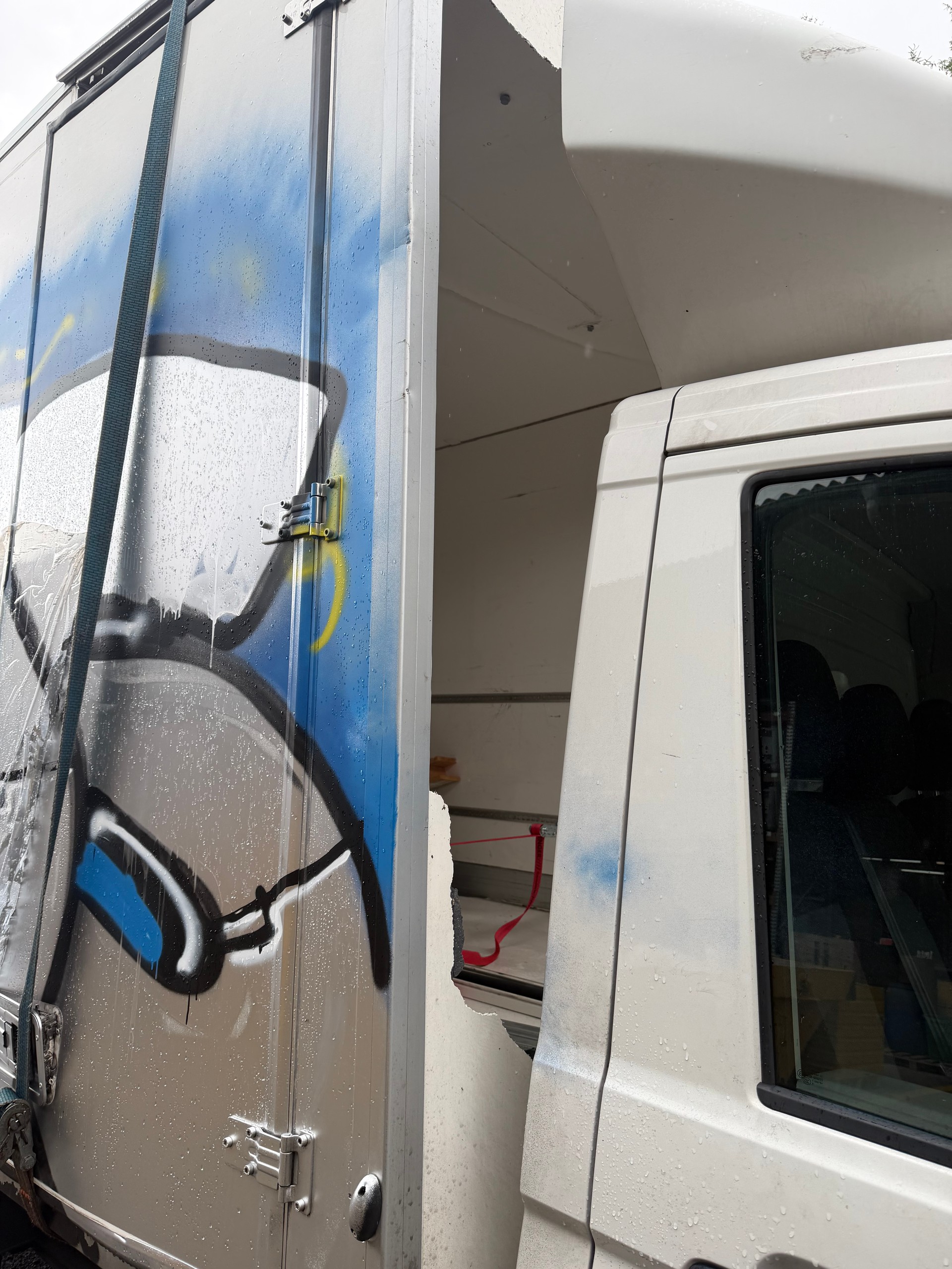 VW Crafter 35 2.0 TDI L4-image-6