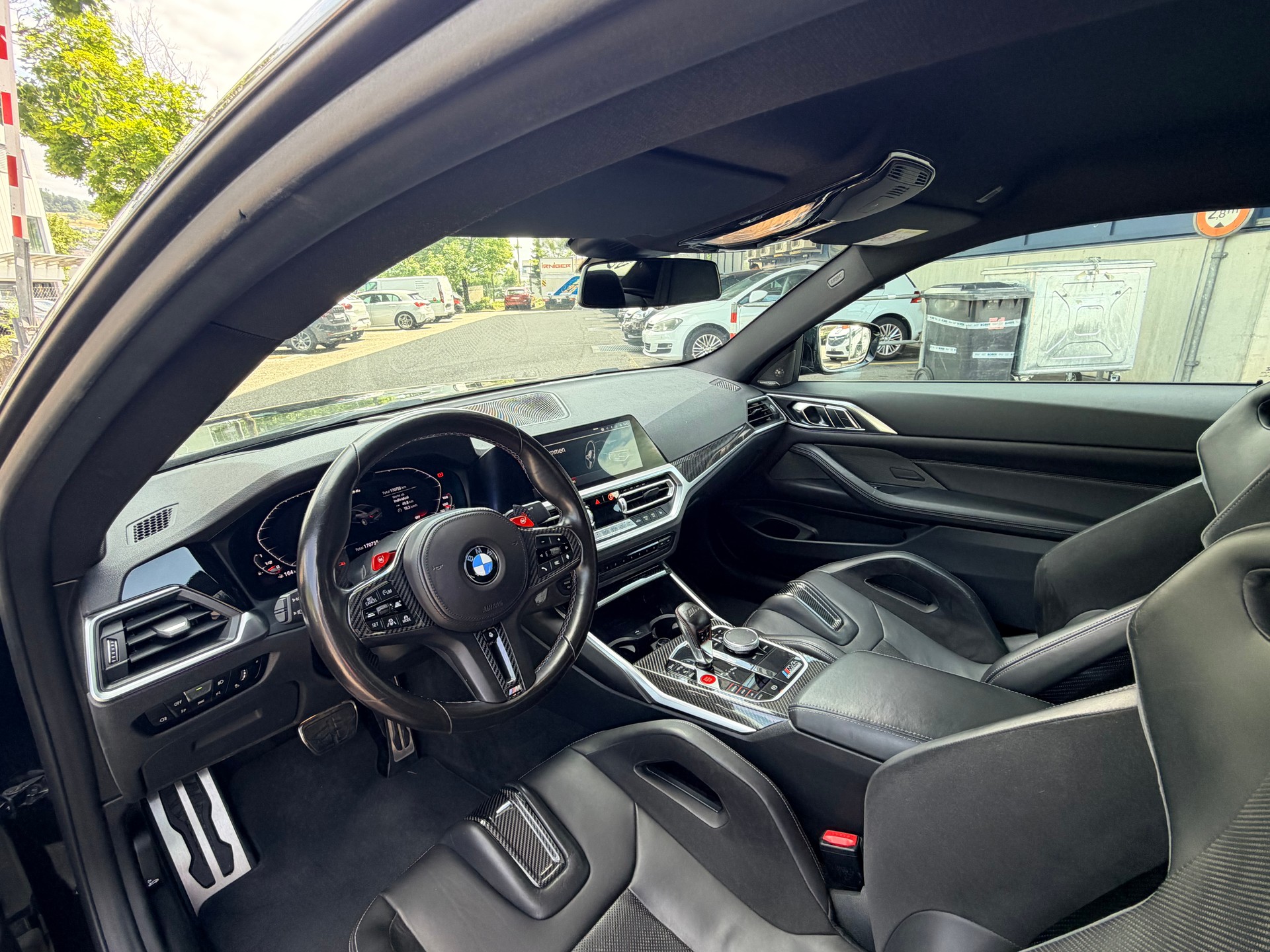 BMW M4 Coupé Competition M xDrive-image-13