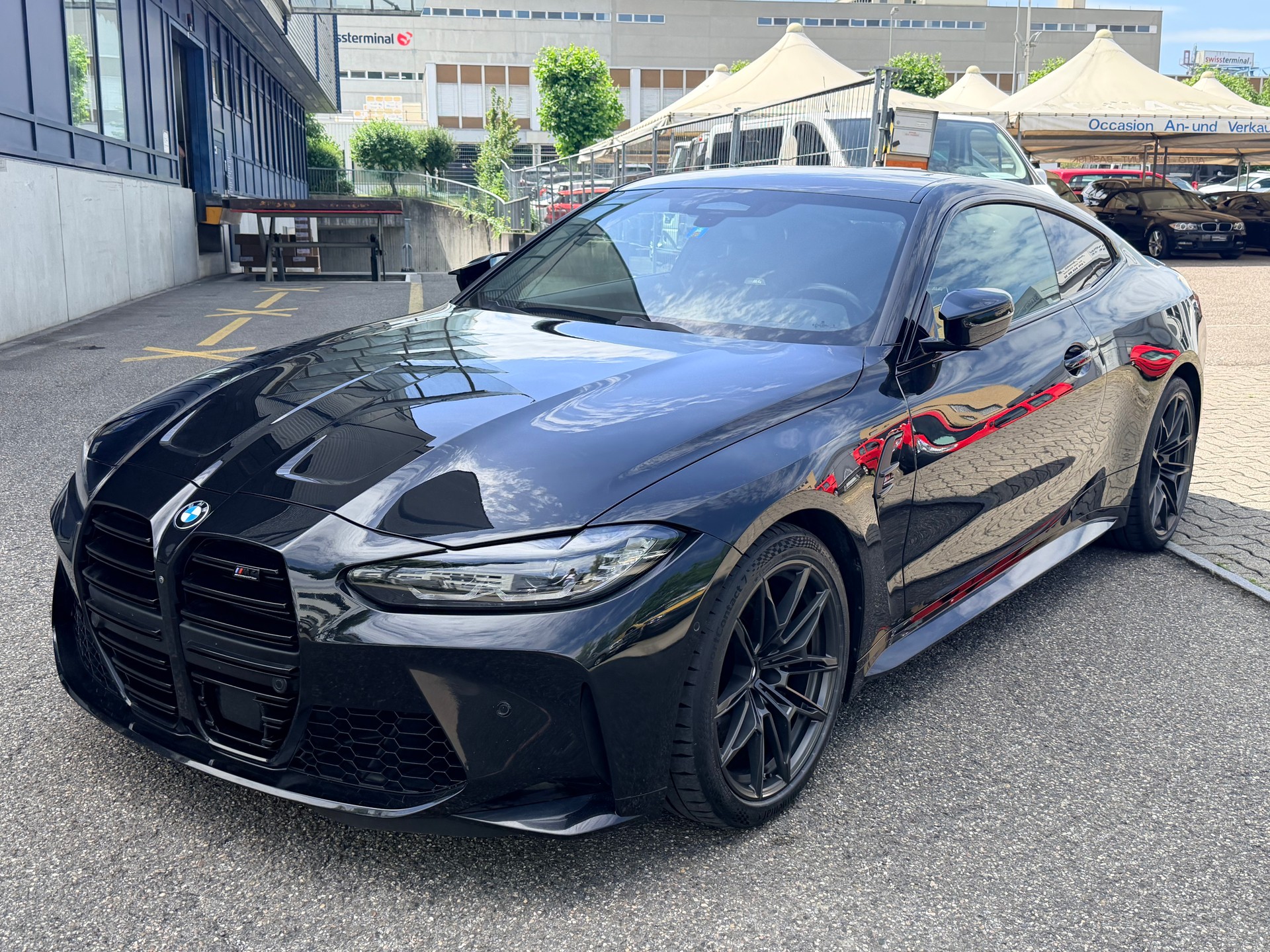 BMW M4 Coupé Competition M xDrive-image-6