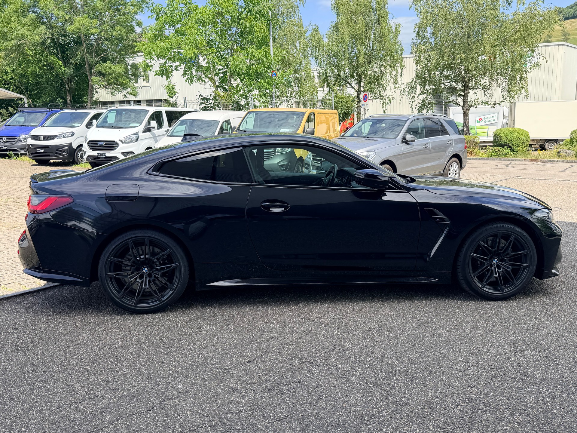 BMW M4 Coupé Competition M xDrive-image-1