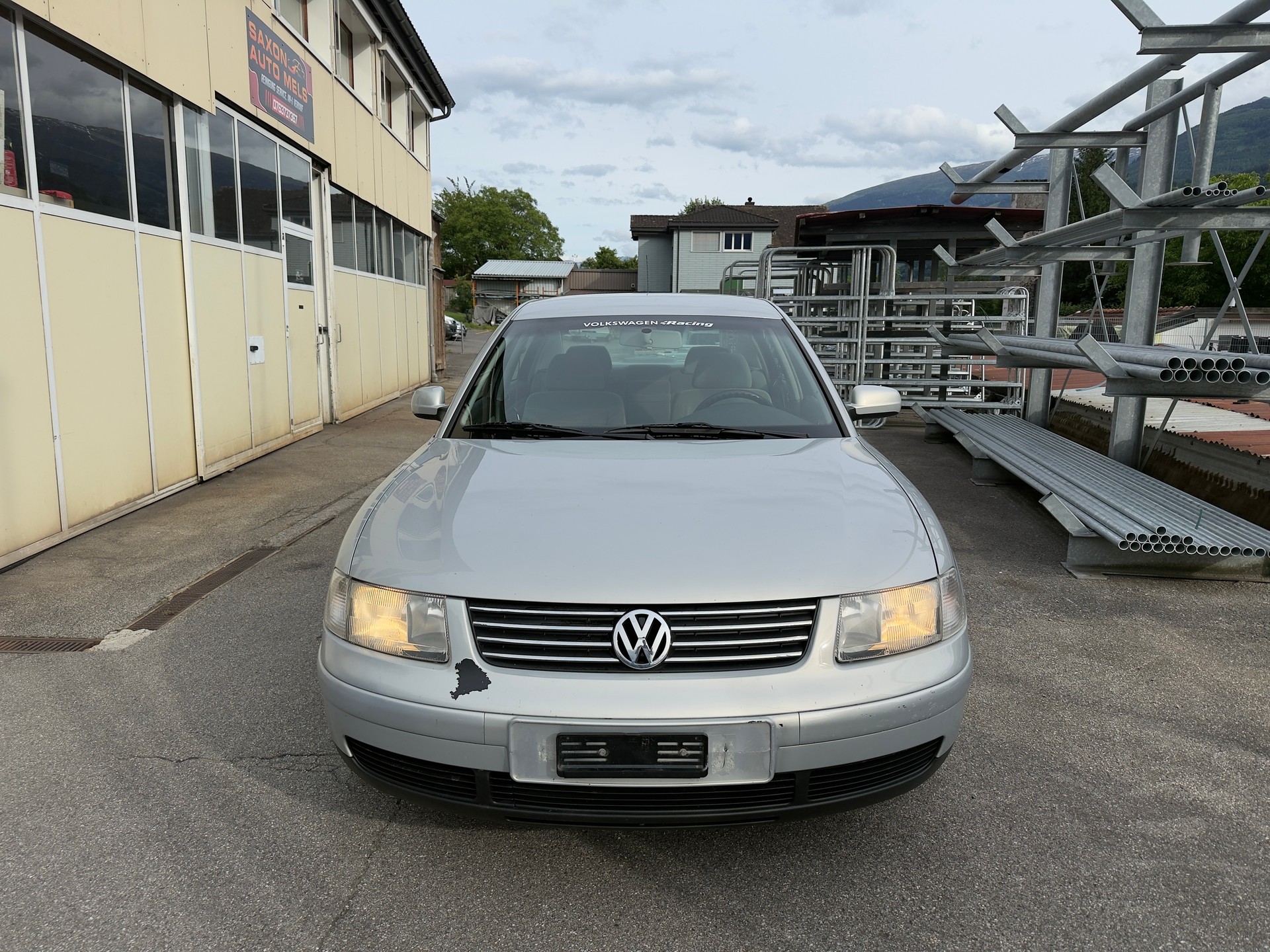 VW Passat 2.8 V6 Trendline 4Motion-image-0
