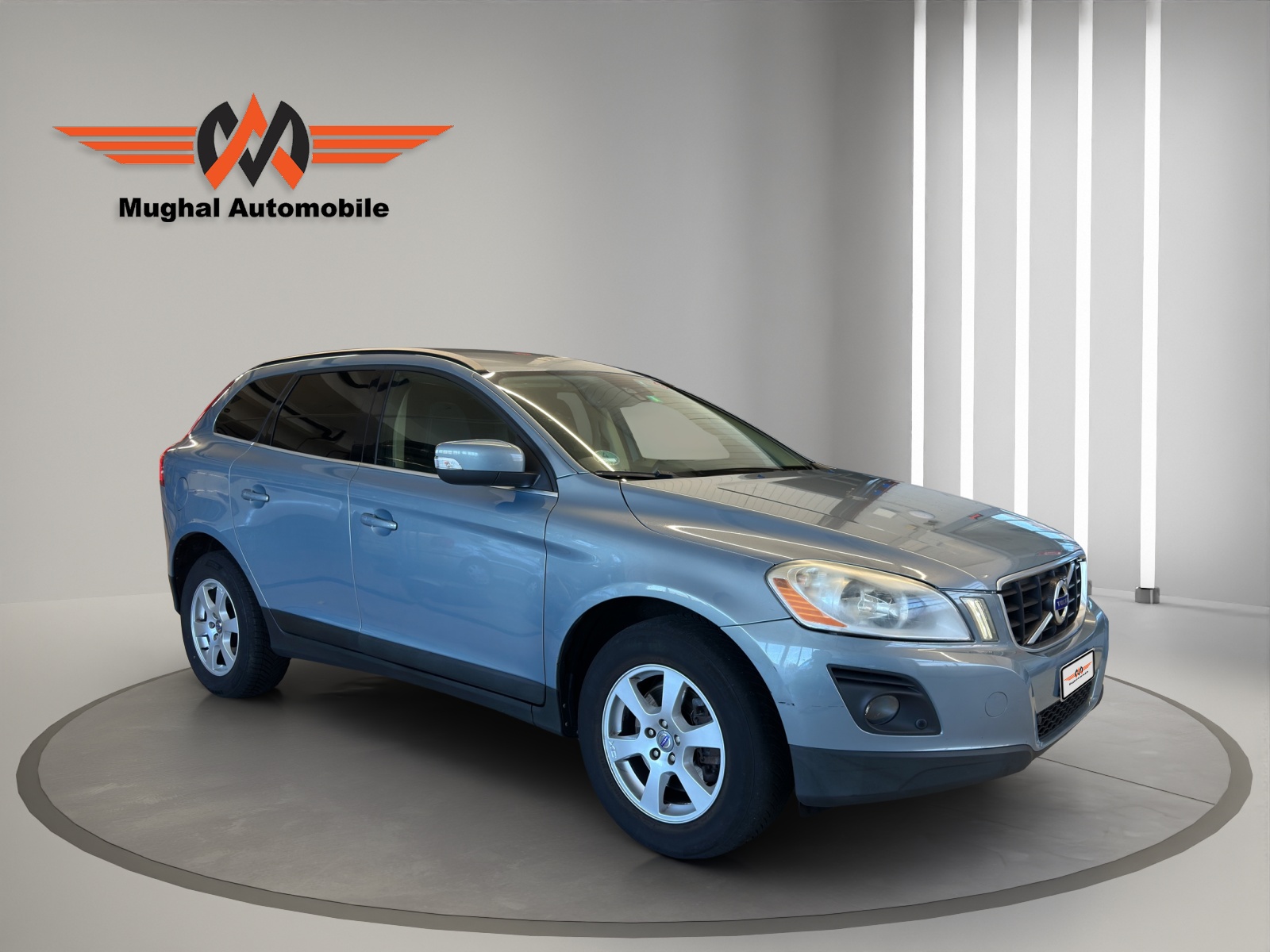 VOLVO XC60 2.4D Geartronic-image-6