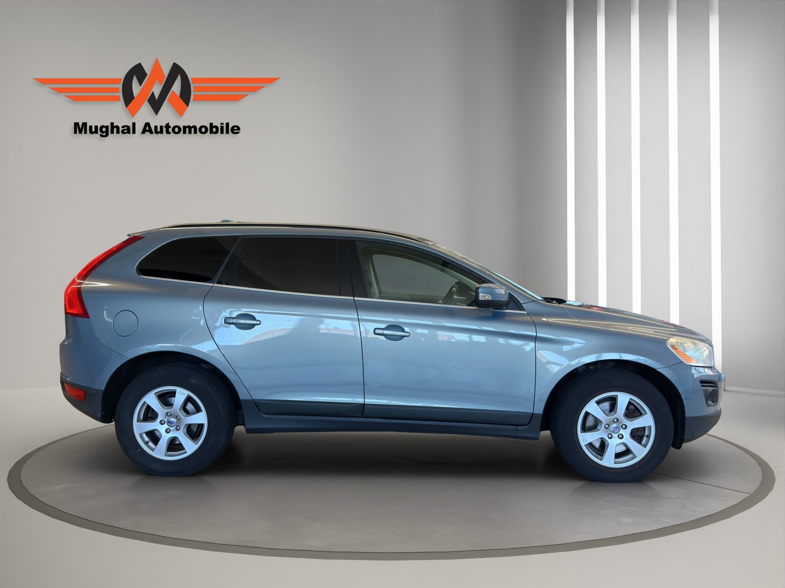 VOLVO XC60 2.4D Geartronic-image-5