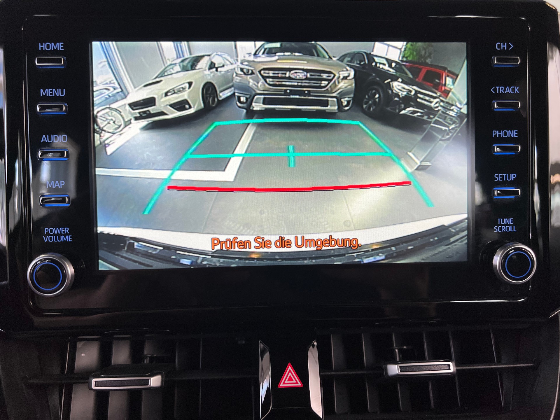 TOYOTA Touring Sports 1.8 HSD Comfort-image-6