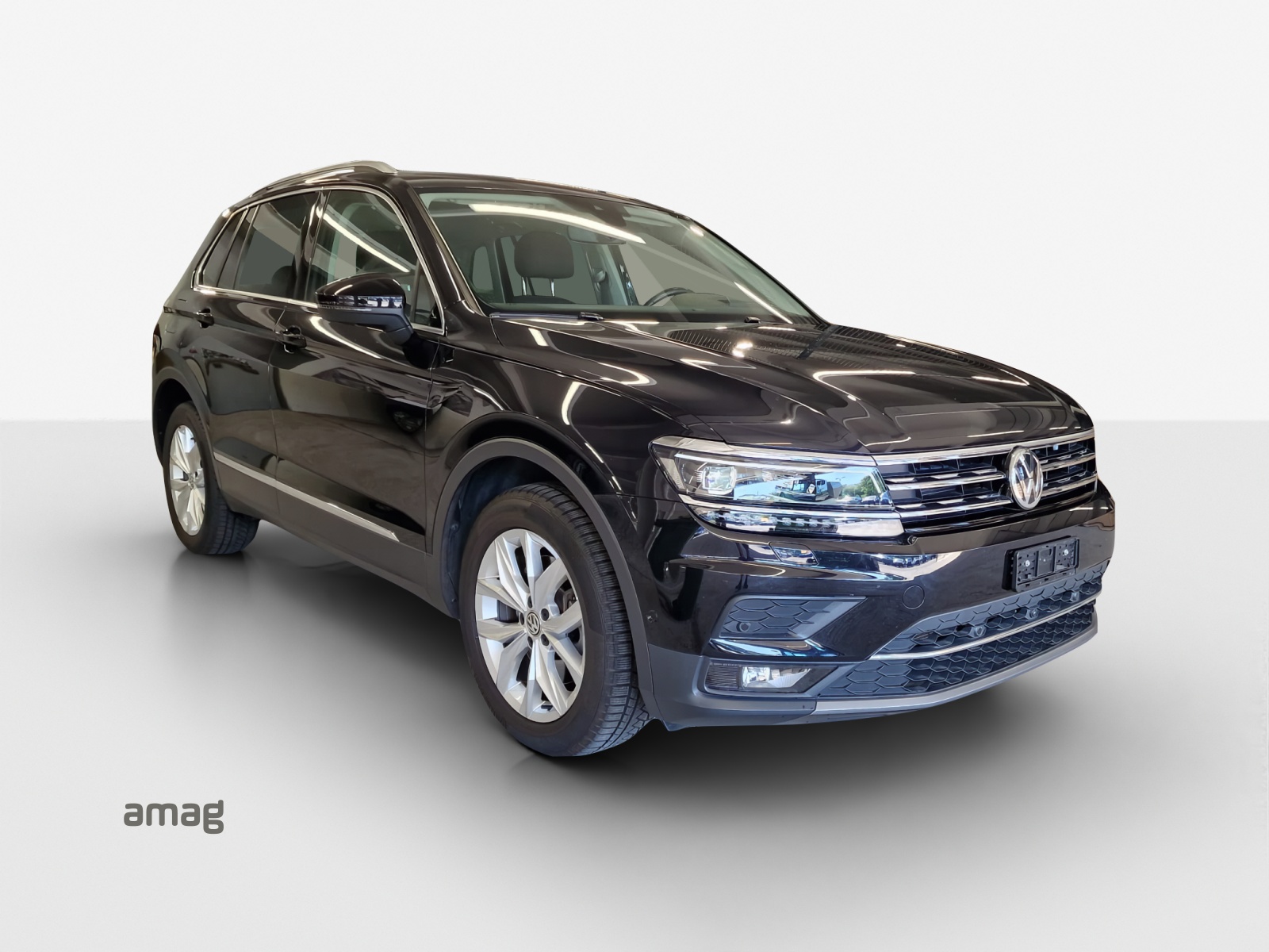 VW Tiguan 2.0TSI Highline 4Motion DSG-image-5