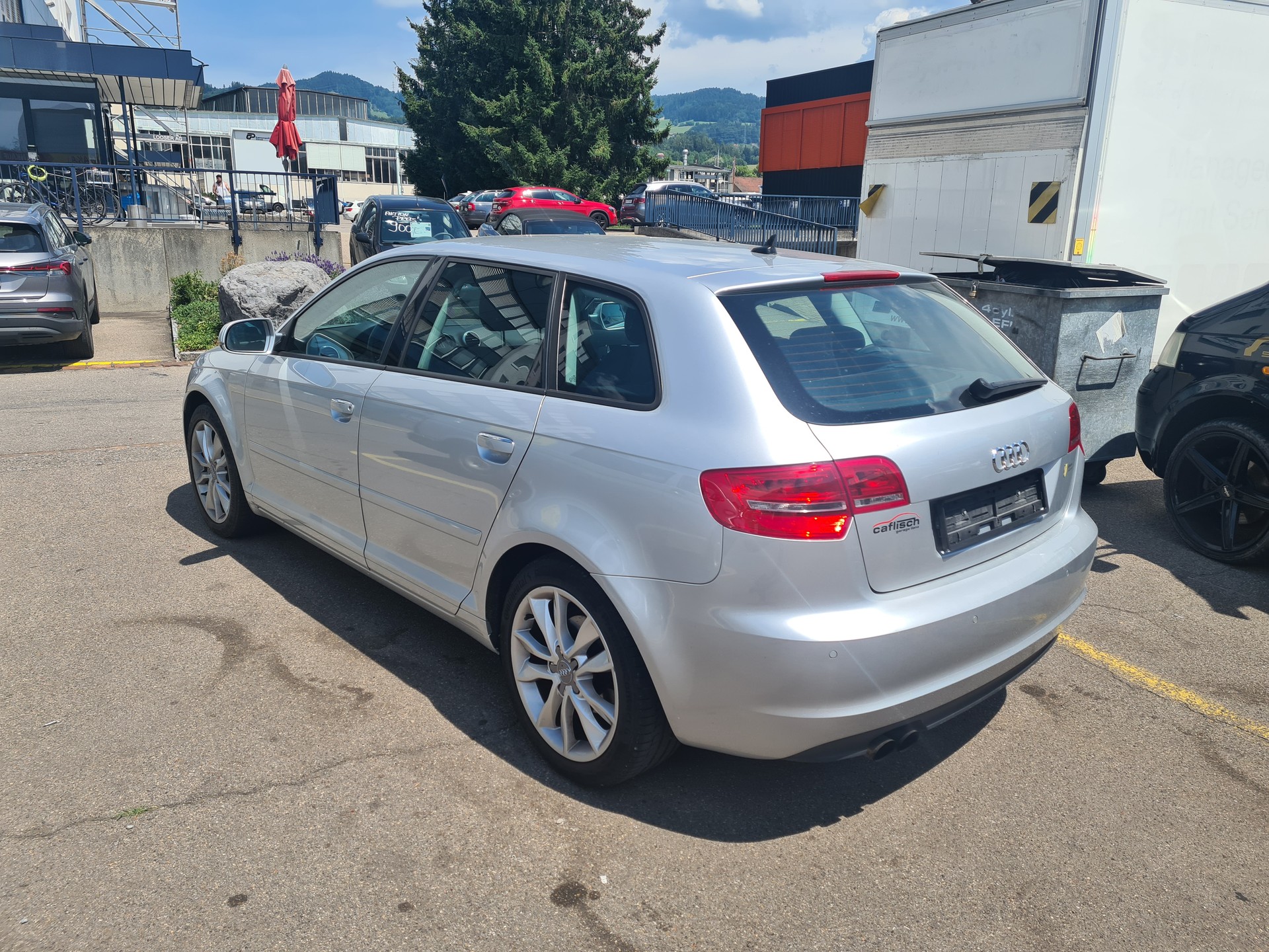 AUDI A3 Sportback 1.8 TFSI Ambition quattro-image-3