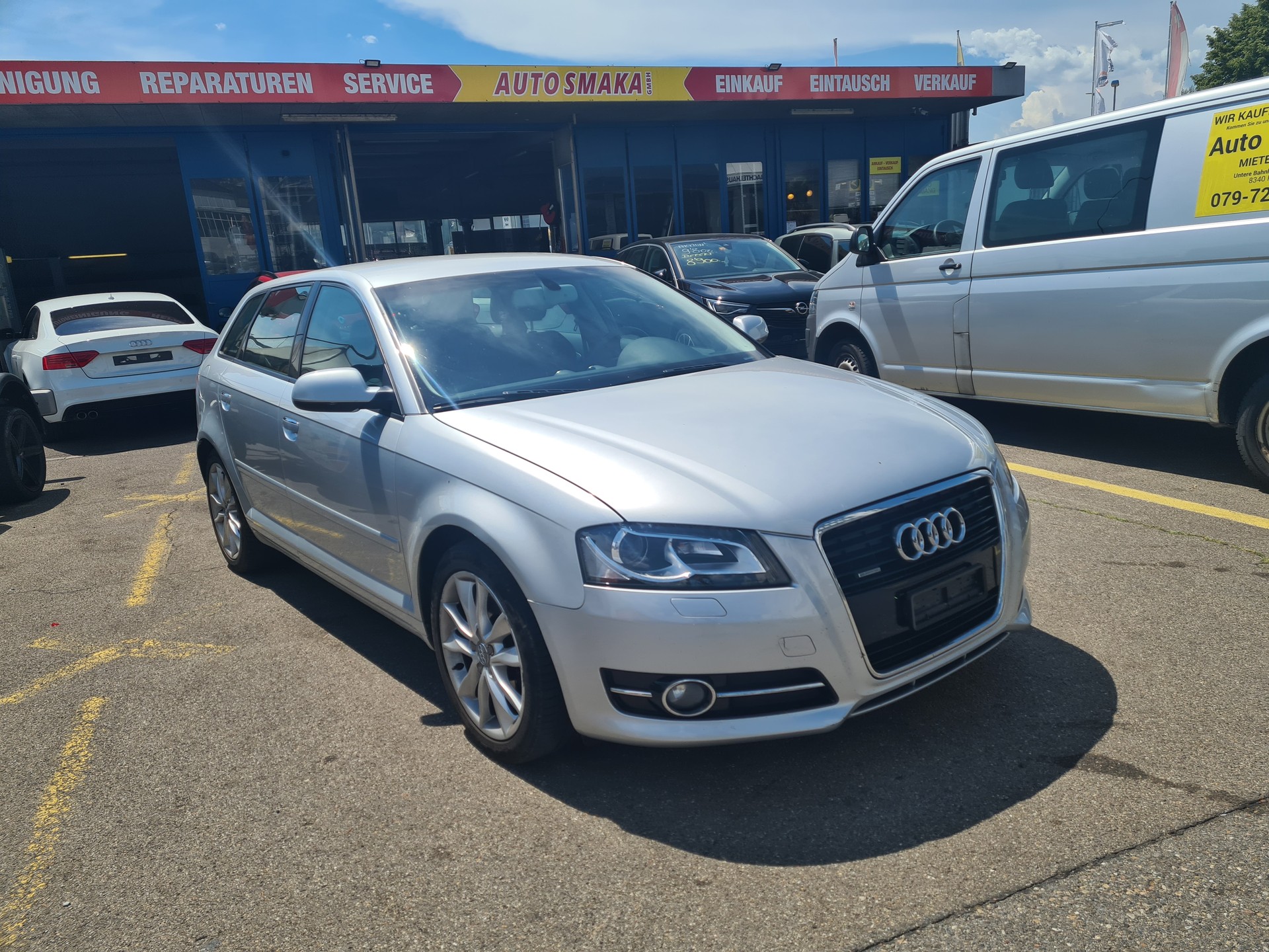 AUDI A3 Sportback 1.8 TFSI Ambition quattro-image-0