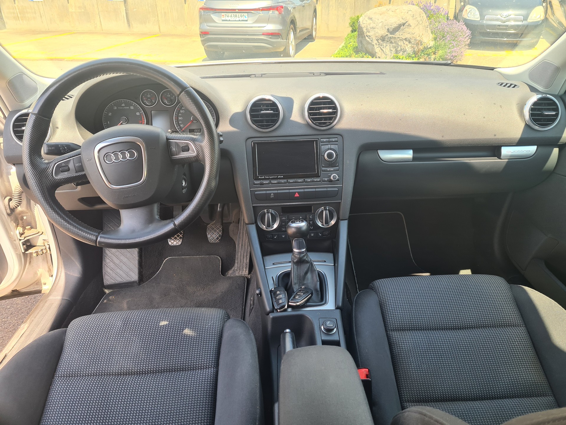 AUDI A3 Sportback 1.8 TFSI Ambition quattro-image-7