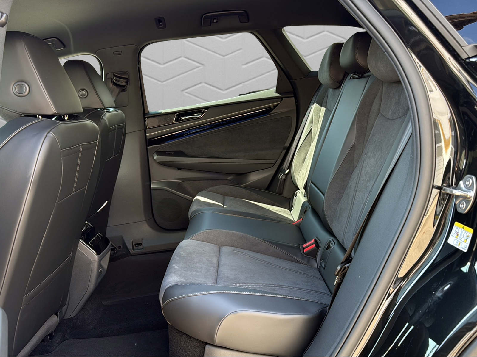 VW ID.7 Tourer Pro S 86 kWh Pro S United-image-12