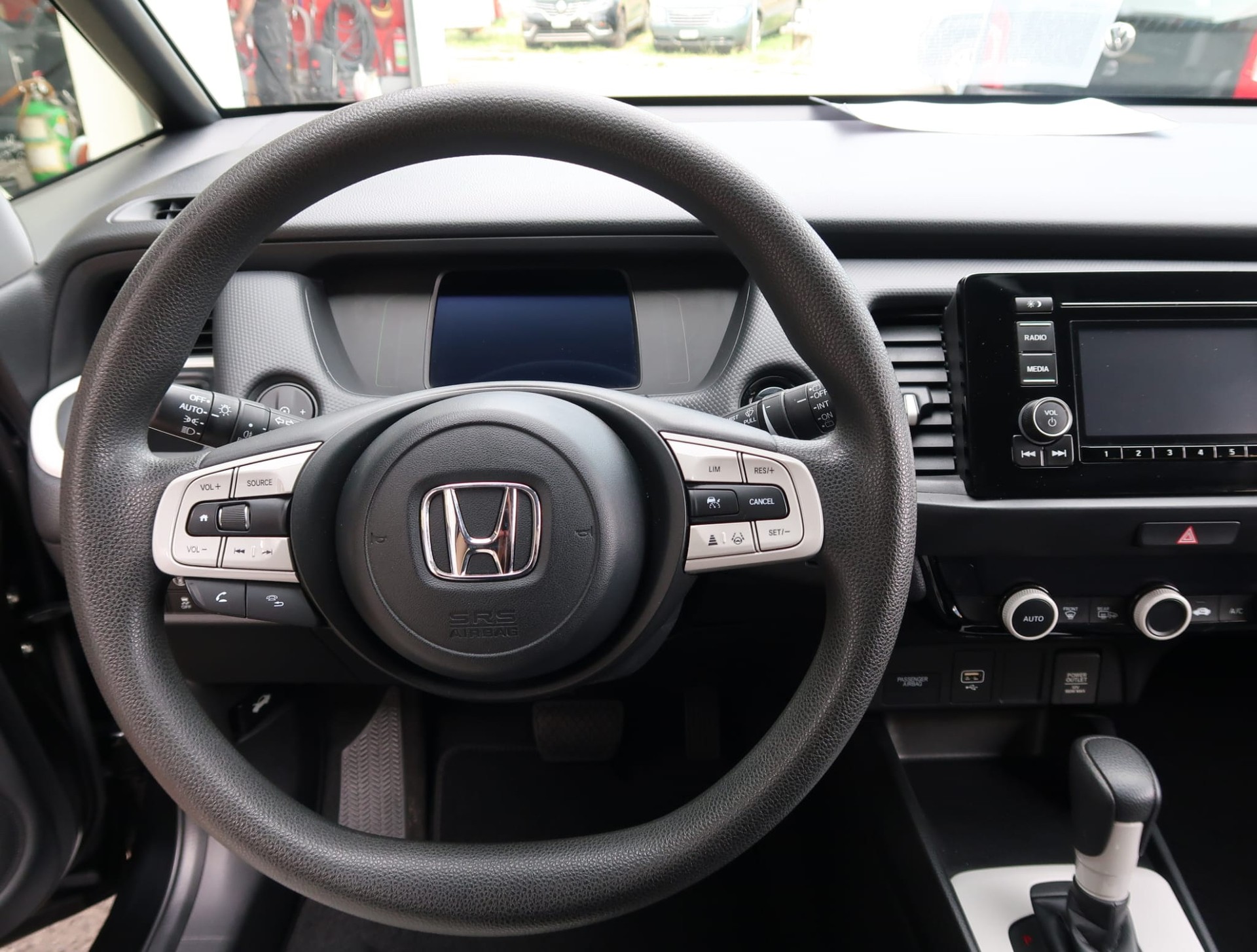 HONDA Jazz 1.5i-MMD Elegance CVT-image-10