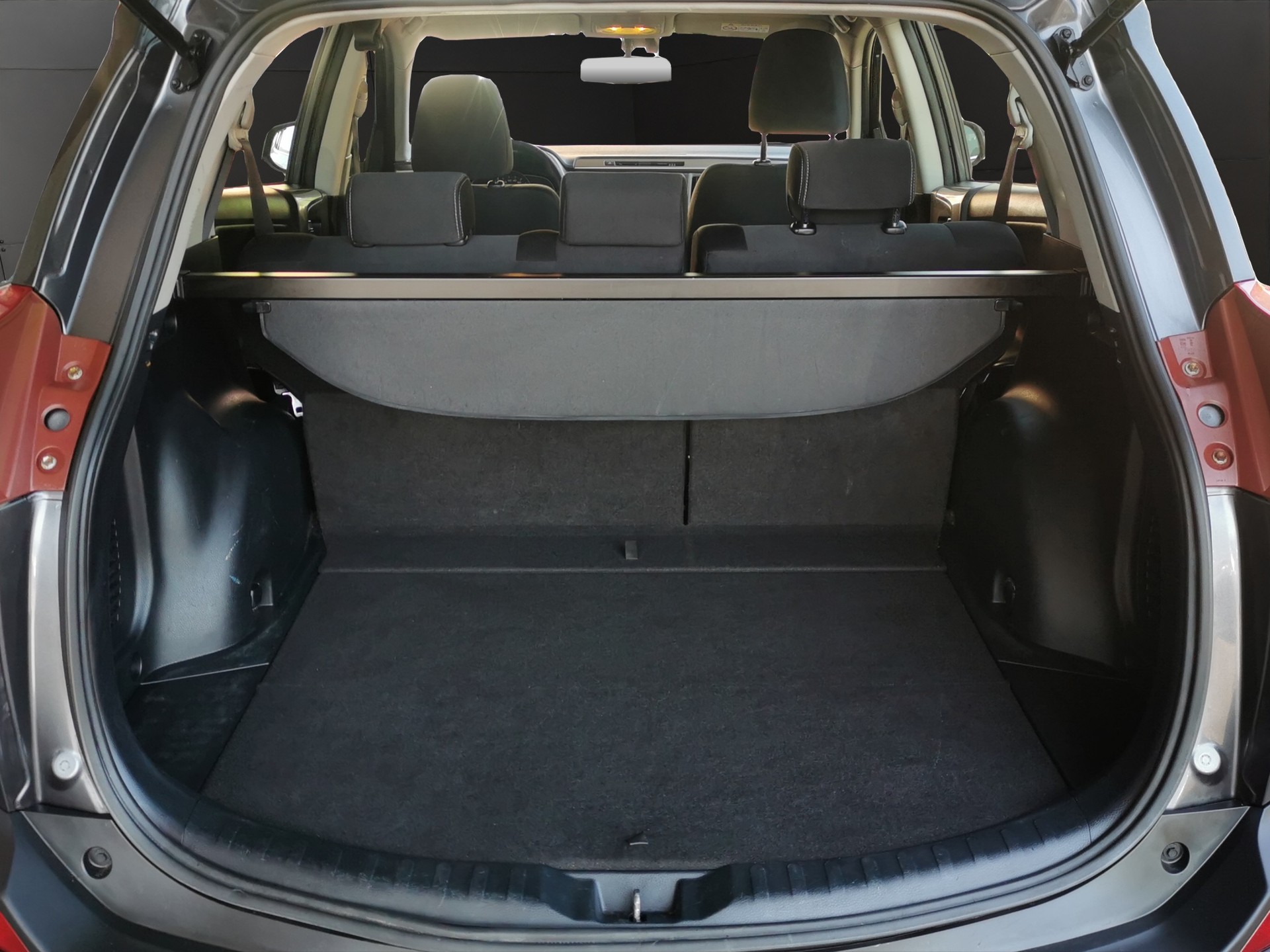 TOYOTA RAV-4 2.0 16V Luna-image-8