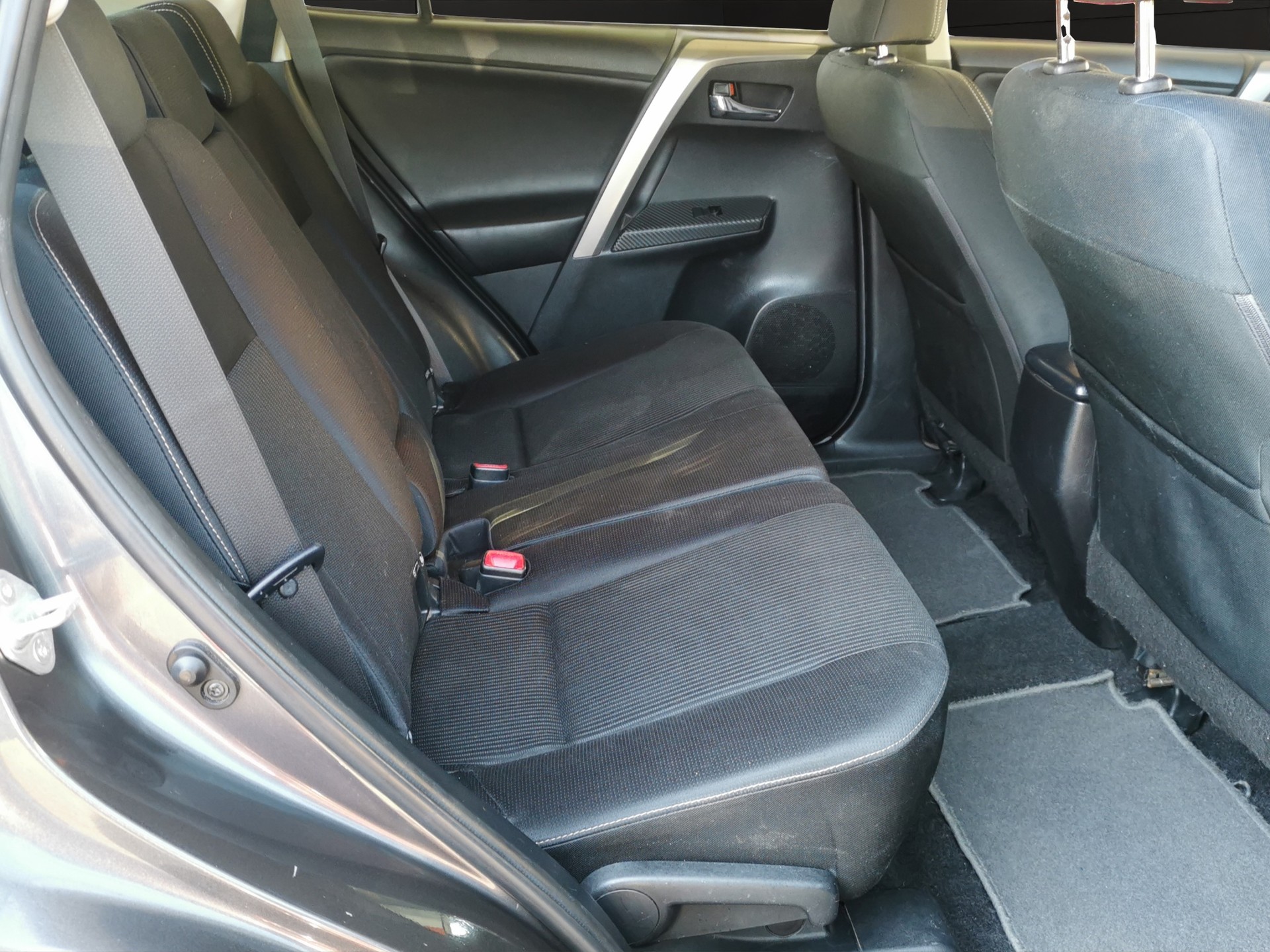 TOYOTA RAV-4 2.0 16V Luna-image-14