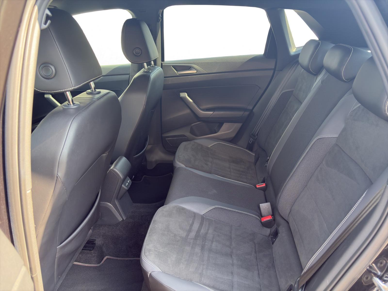 VW Polo 2.0 TSI GTI DSG-image-13