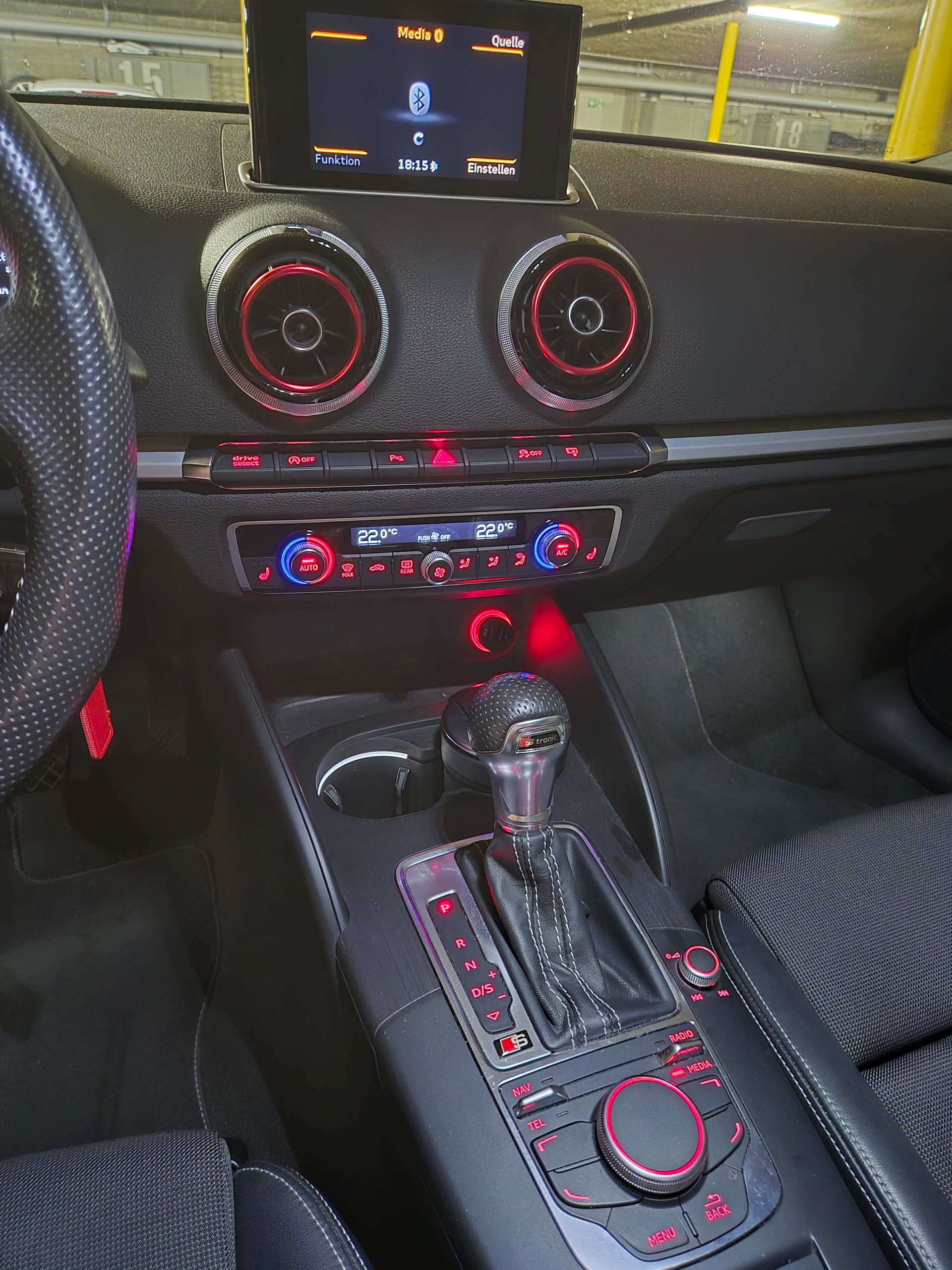 AUDI 1.4 T FSI ultra Ambition S-Tr-image-5