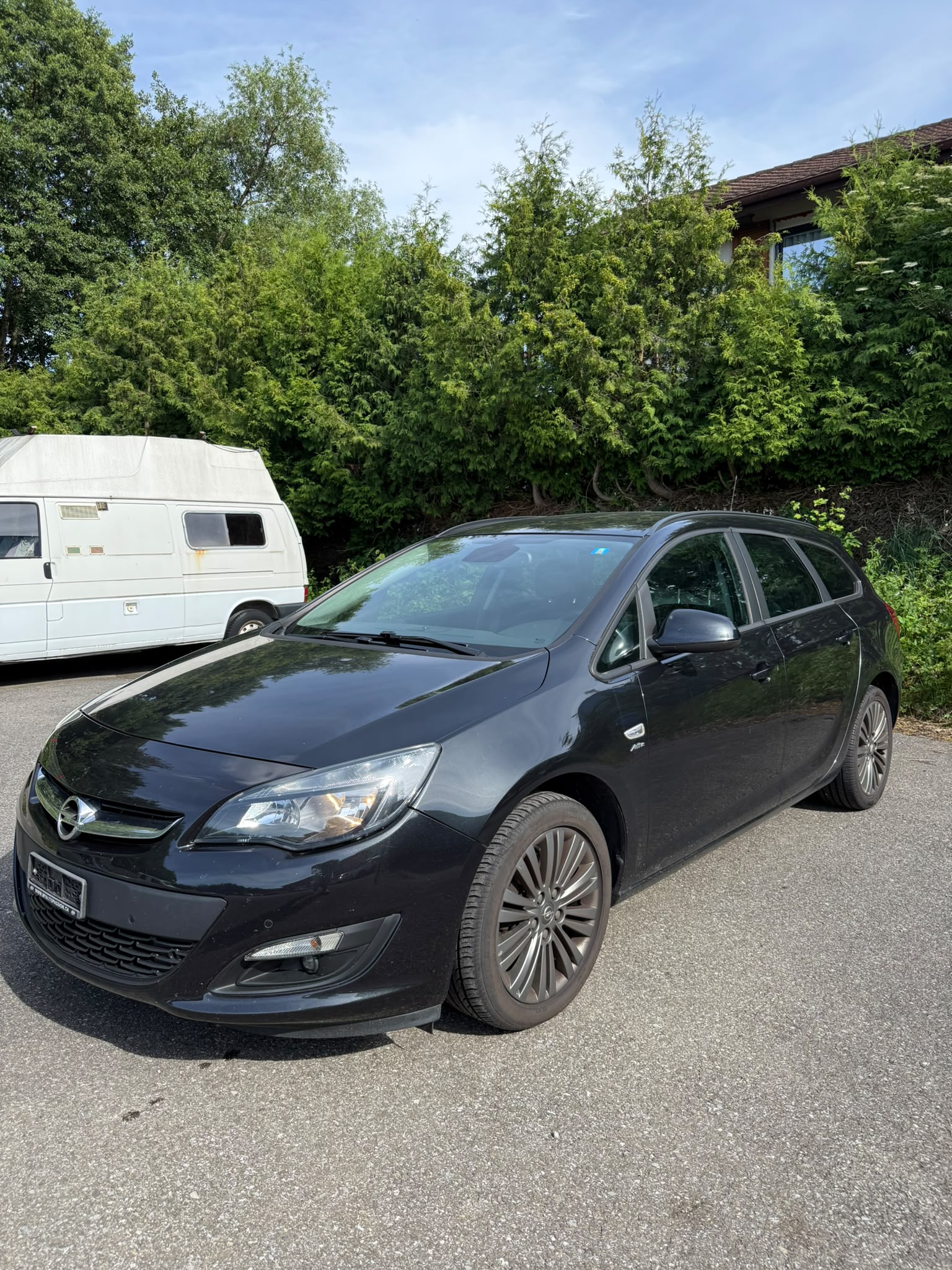 OPEL Astra SportsTourer 1.6 CDTi ecoFLEX Cosmo-image-0