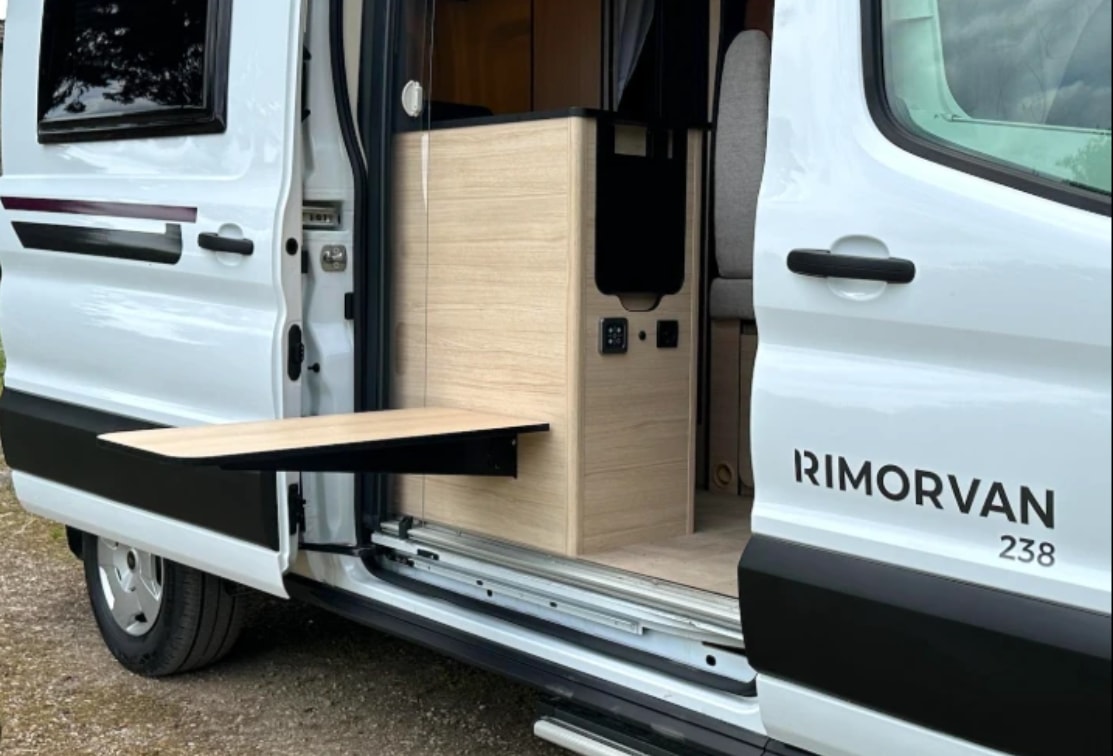 RIMOR Horus 238 *** unschlagbares Preis-Leistungs-Verhältnis und viel Ausstattung fürs Geld ***Automat 165PS *Dieselheizung *Sensoren*-showroom-element-3