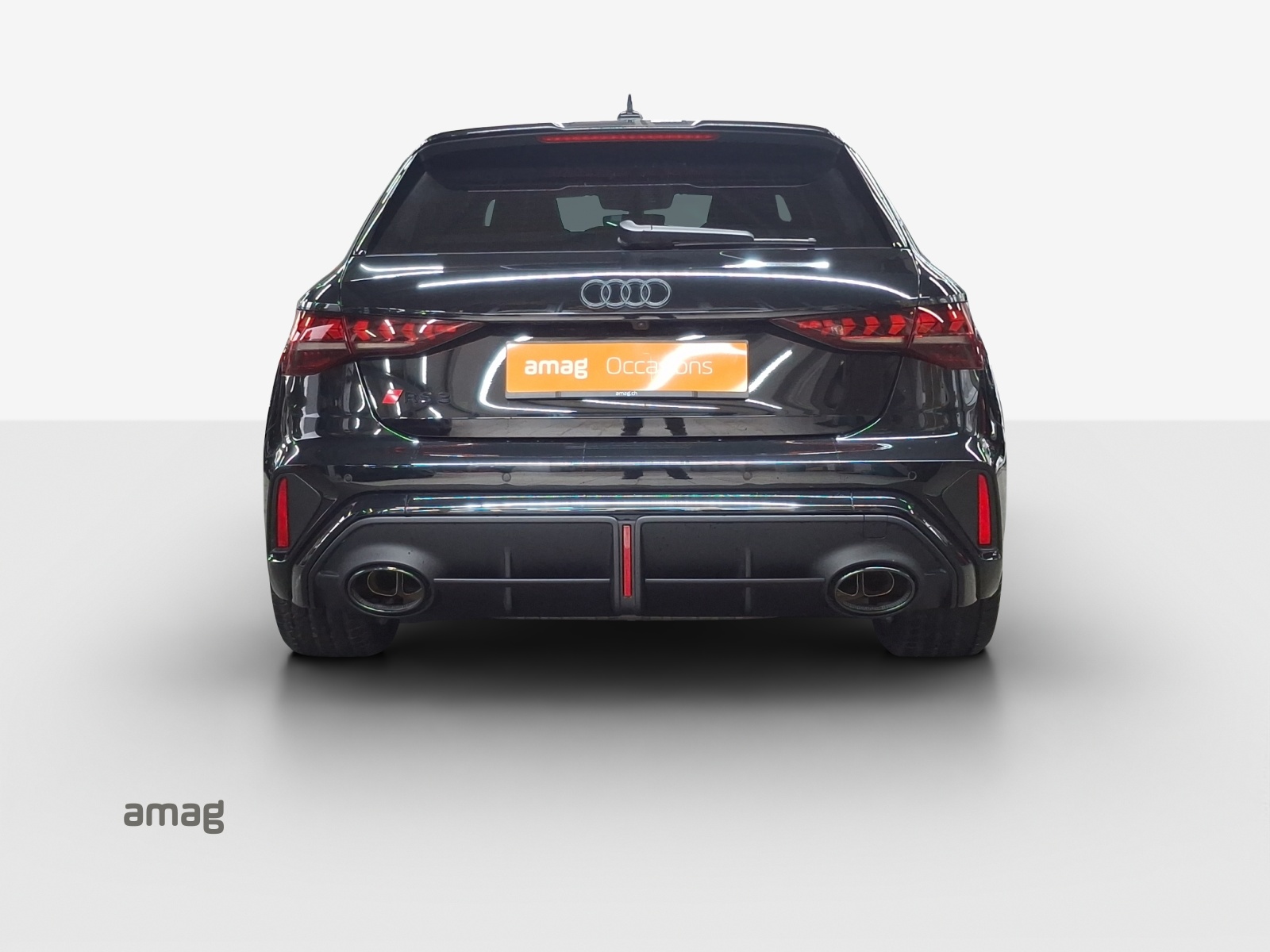 AUDI RS3 Sportback 2.5 TSI quattro S-tronic-showroom-element-3