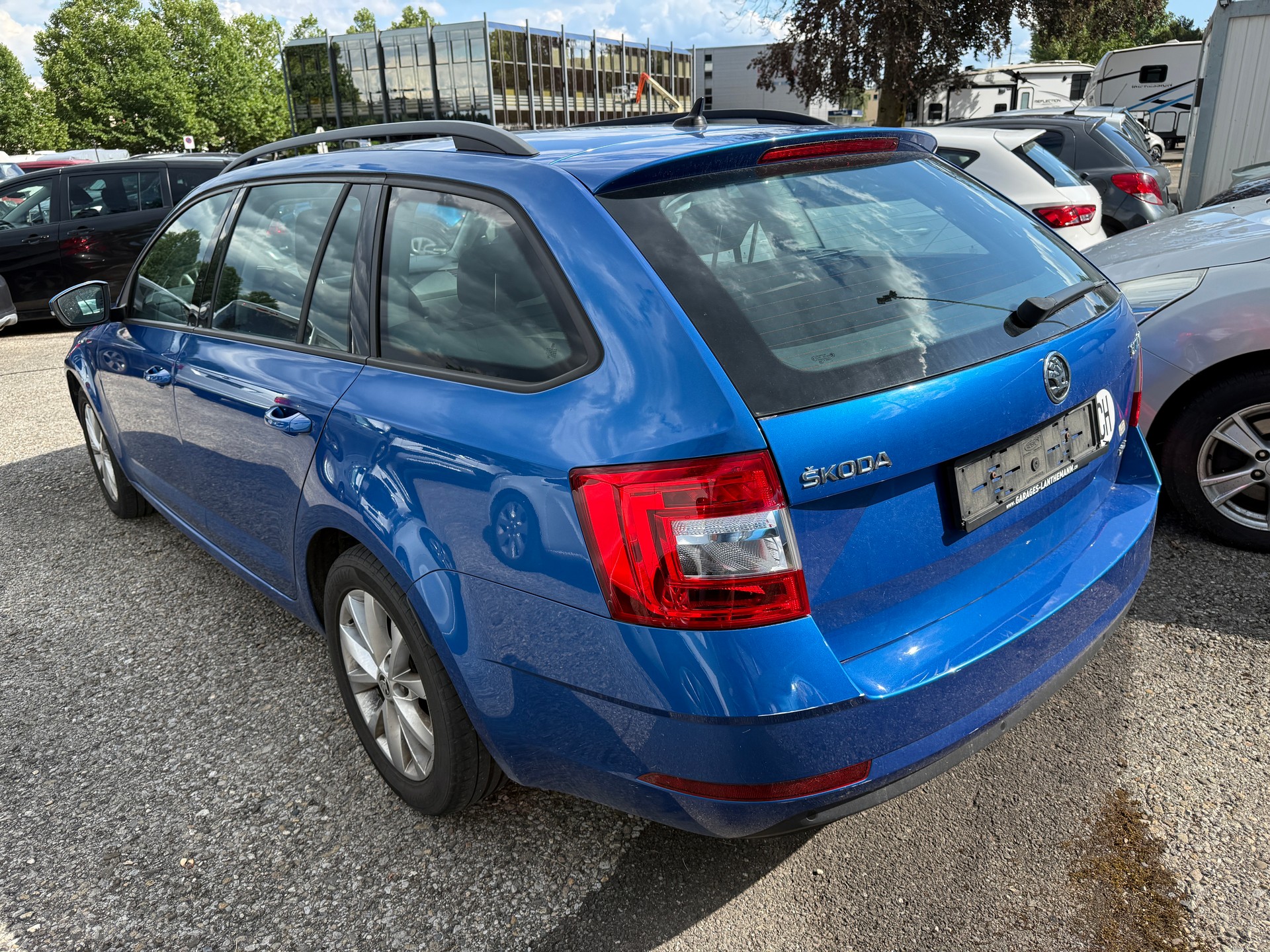 SKODA Octavia Combi 2.0 TSI Ambition 4x4 DSG-image-3