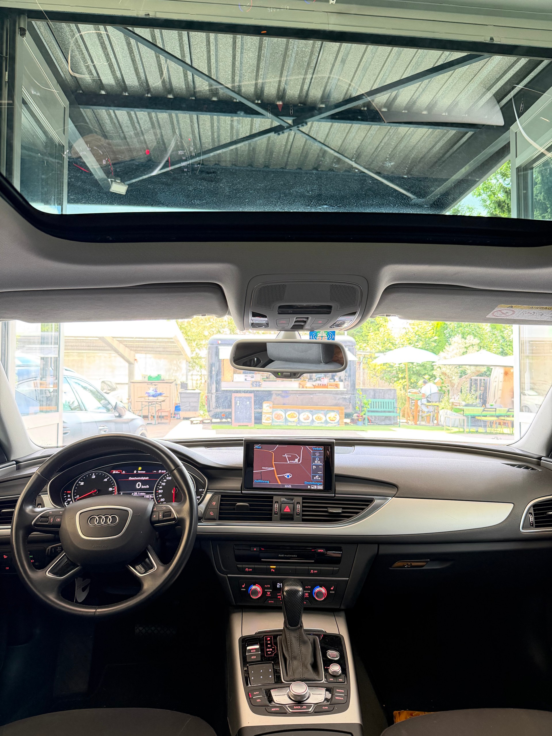 AUDI A6 Avant 2.0 TDI S-tronic-image-8