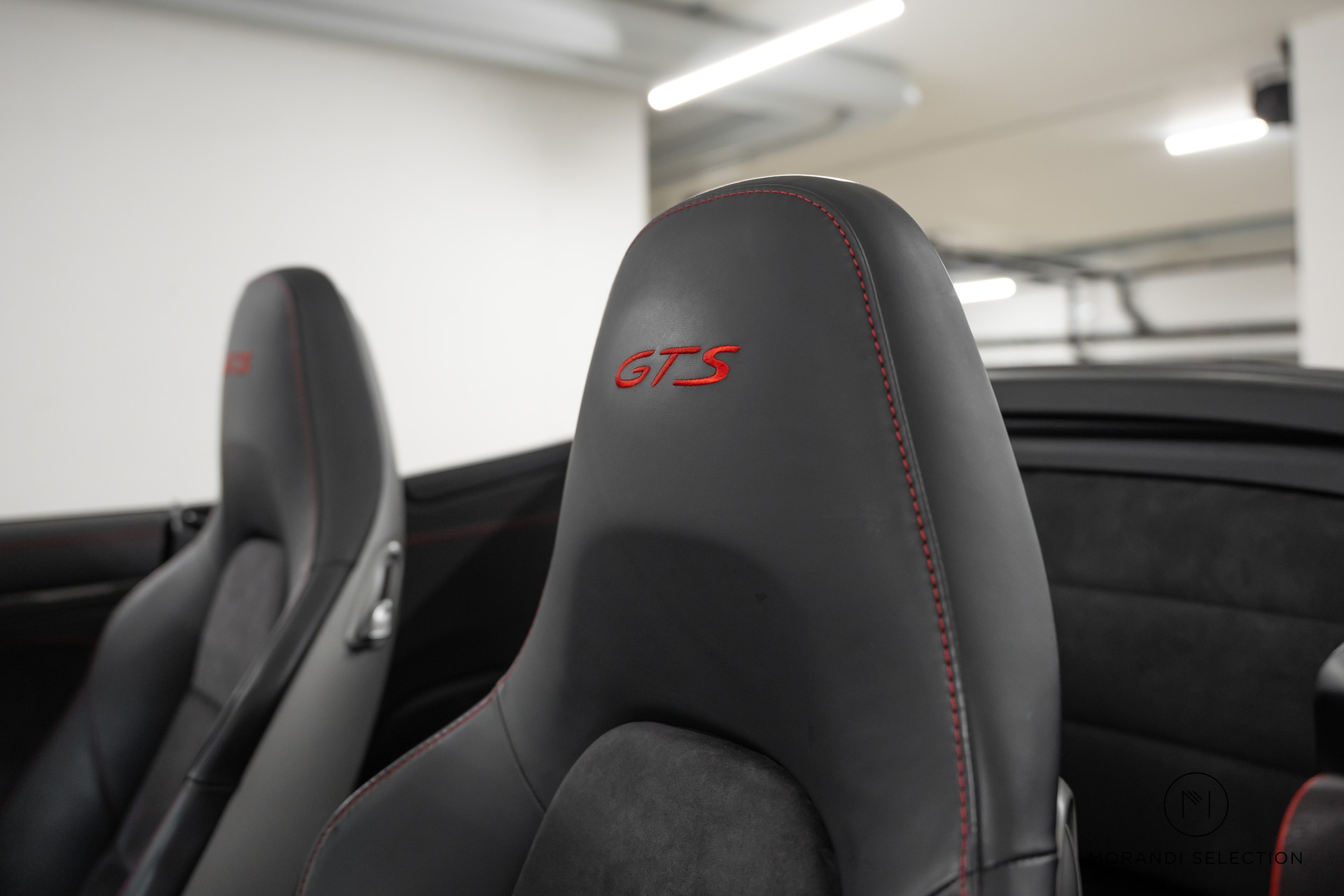 PORSCHE 911 Cabriolet 3.8 Carrera 4 GTS PDK-image-20
