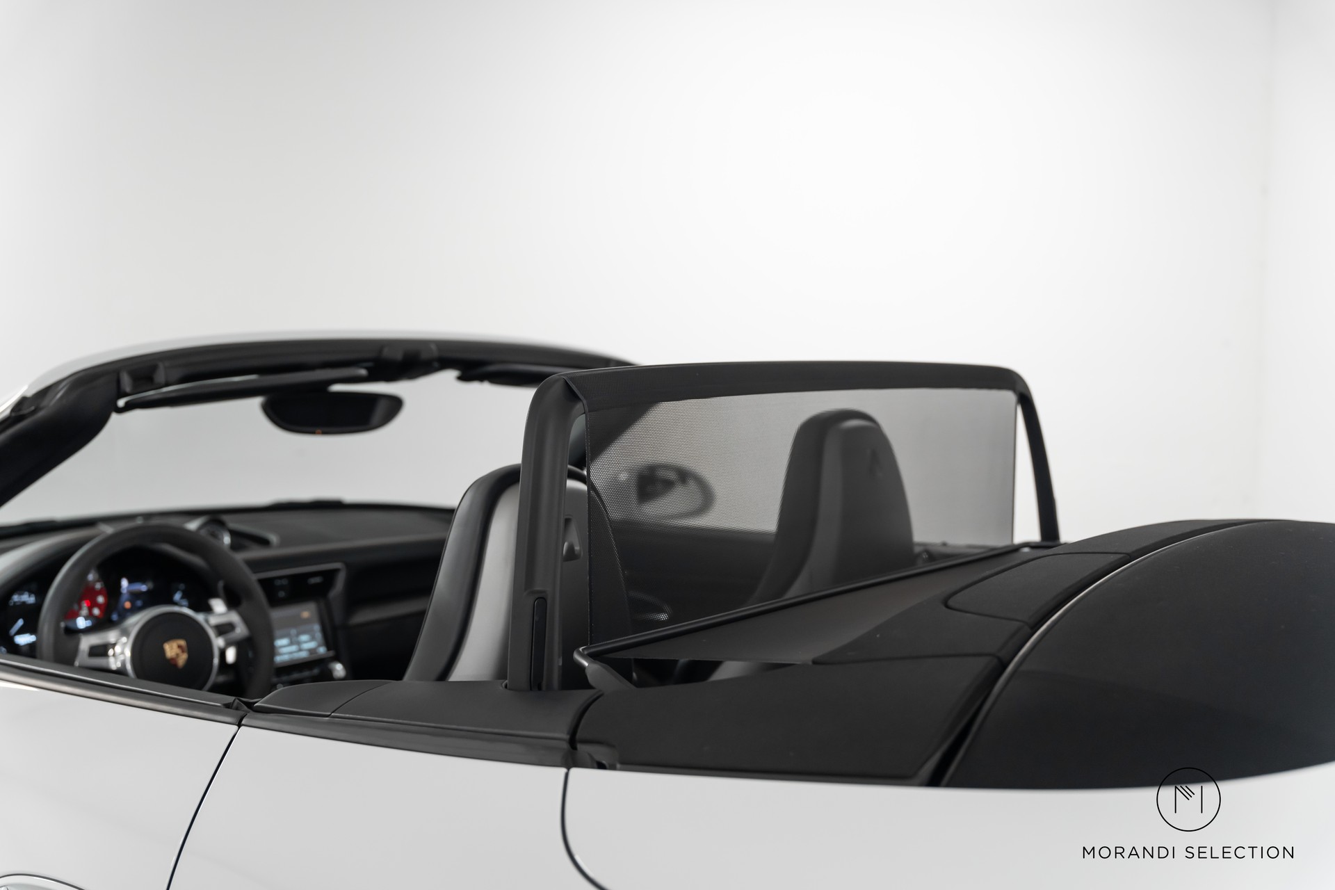 PORSCHE 911 Cabriolet 3.8 Carrera 4 GTS PDK-image-10
