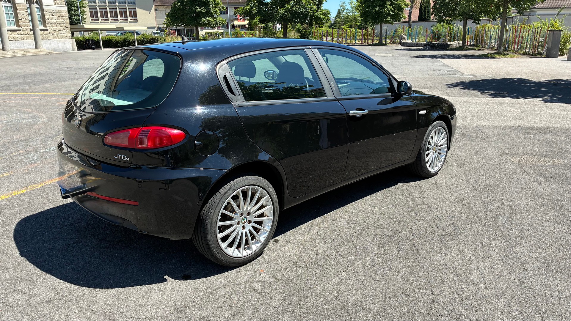 ALFA ROMEO 147-image-2