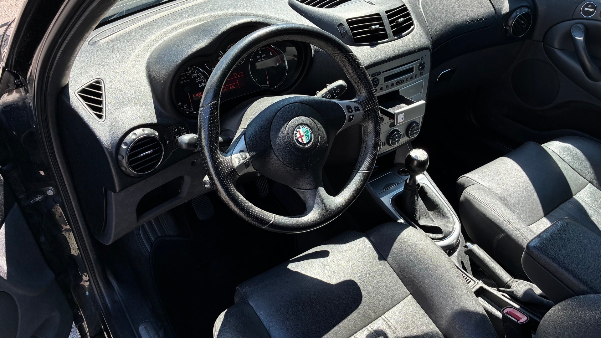 ALFA ROMEO 147-image-4