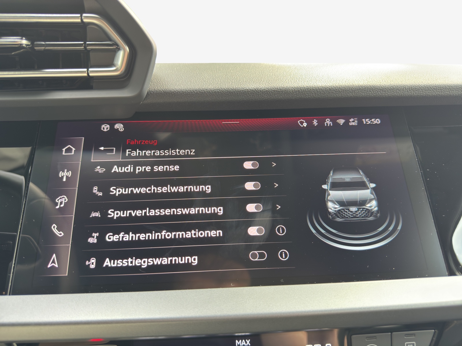 AUDI A3 Sportback 35 TFSI Attraction S-tronic-image-15