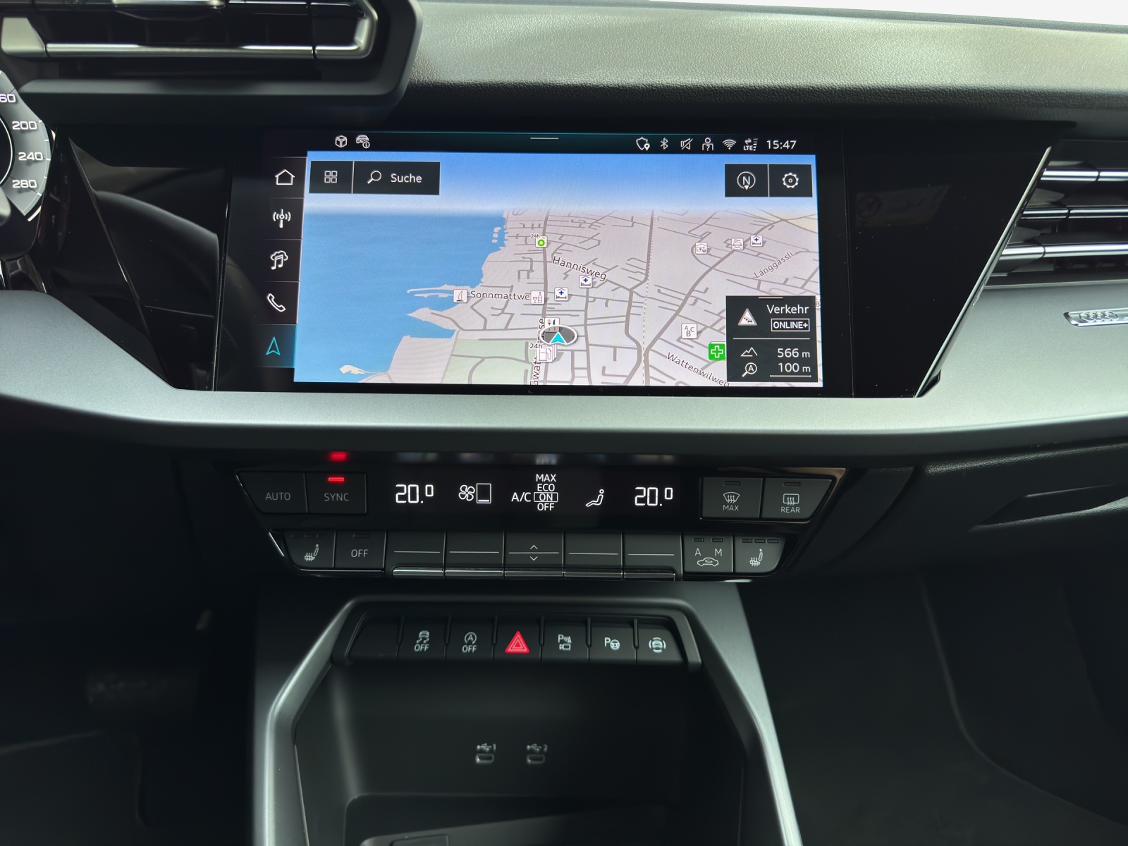 AUDI A3 Sportback 35 TFSI Attraction S-tronic-image-10