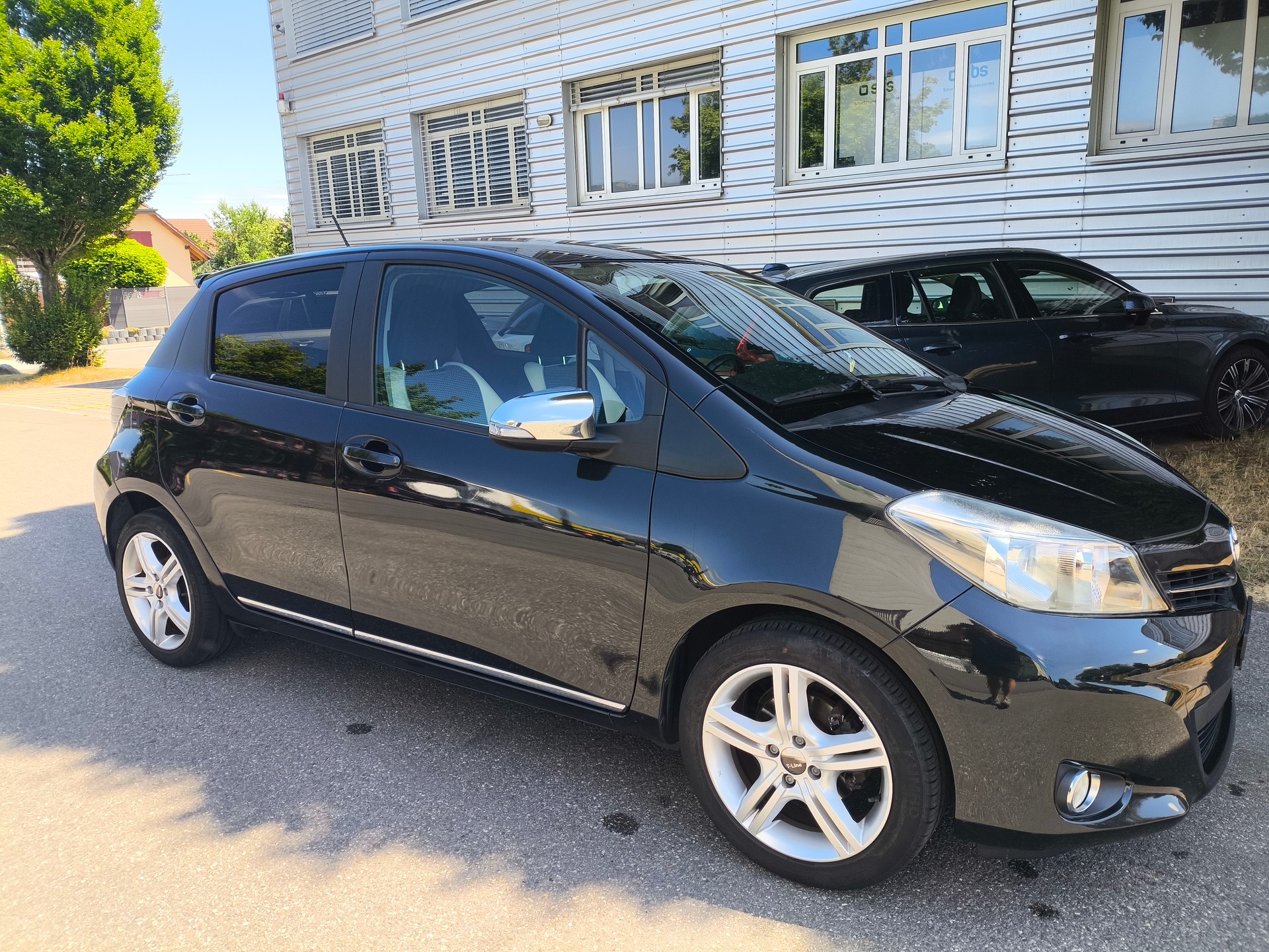 TOYOTA Yaris 1.33 Trend-image-1