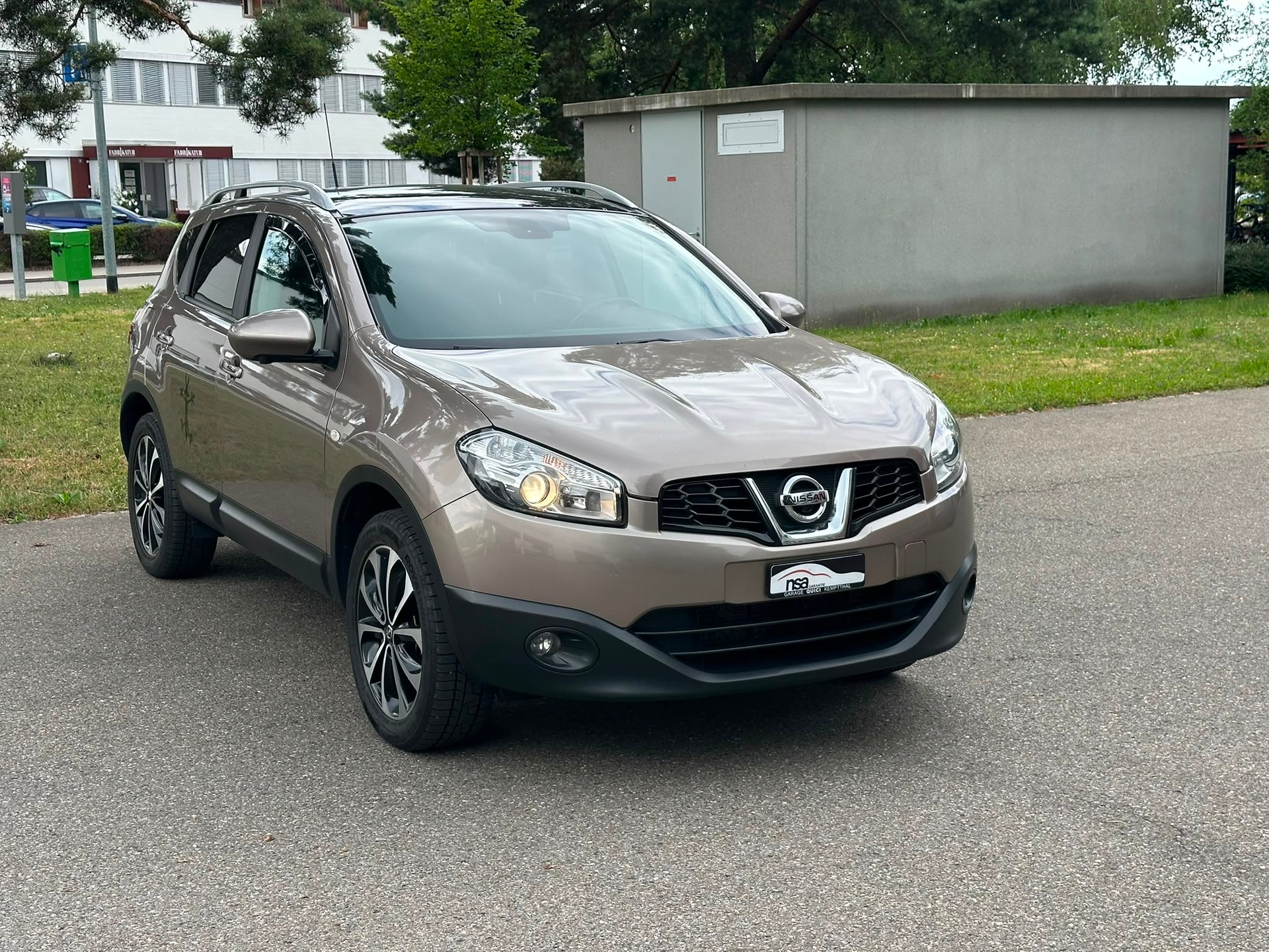 NISSAN Qashqai 2.0 tekna XTronic CVT-image-2