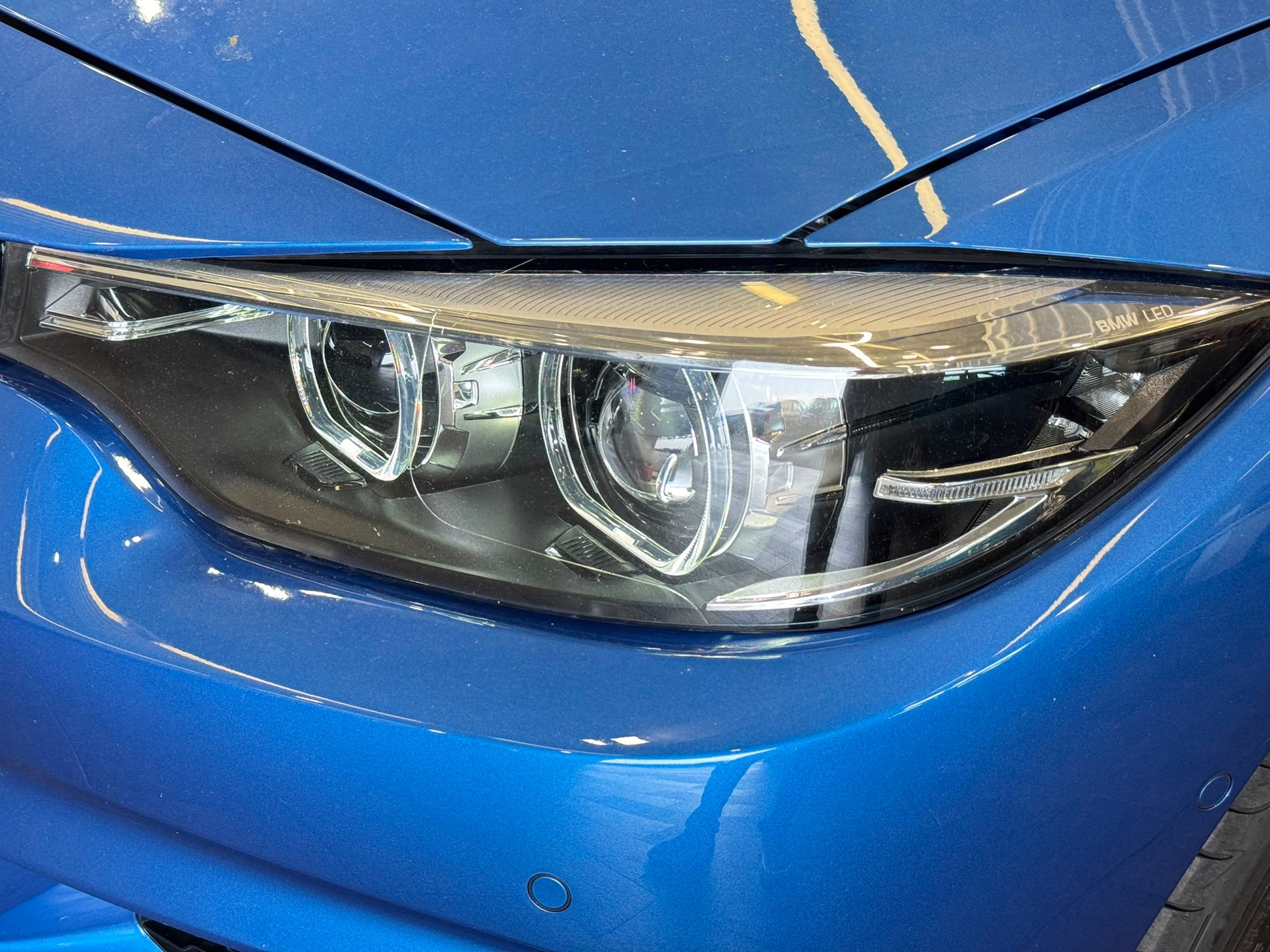 BMW 430i Cabriolet xDrive MSport Individual Steptronic-image-5