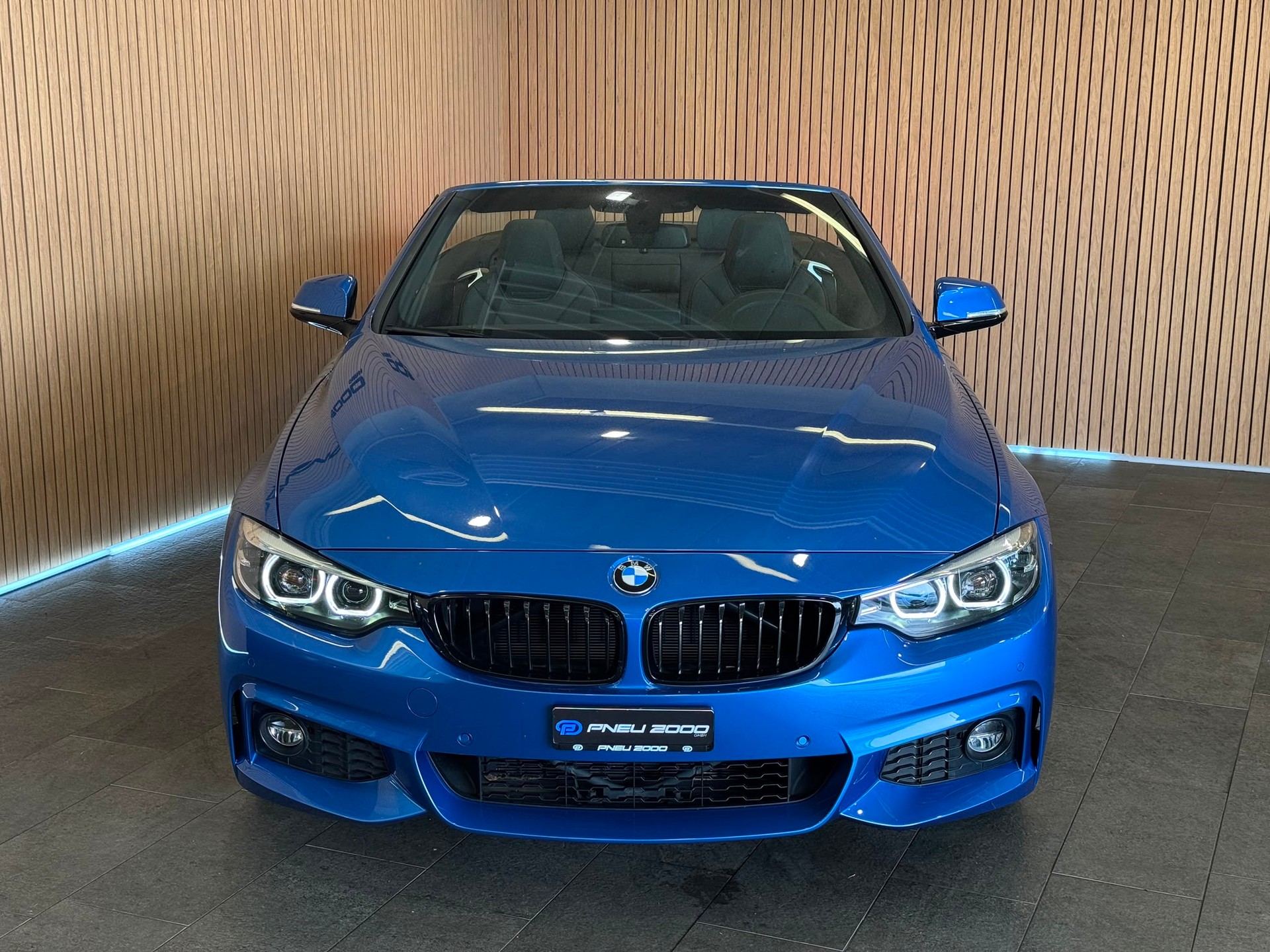 BMW 430i Cabriolet xDrive MSport Individual Steptronic-image-2